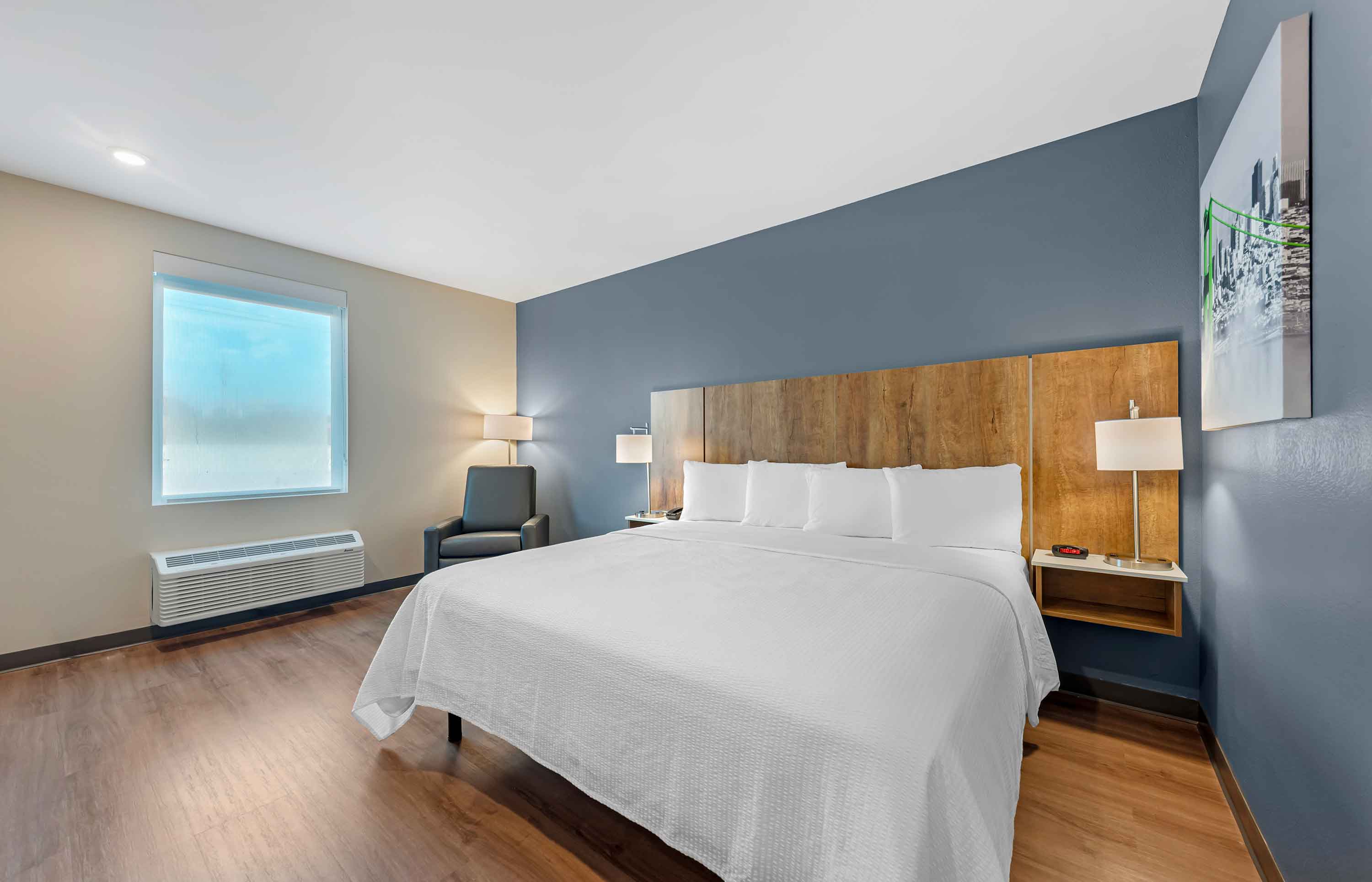 Studio Suite - 1 Queen Bed