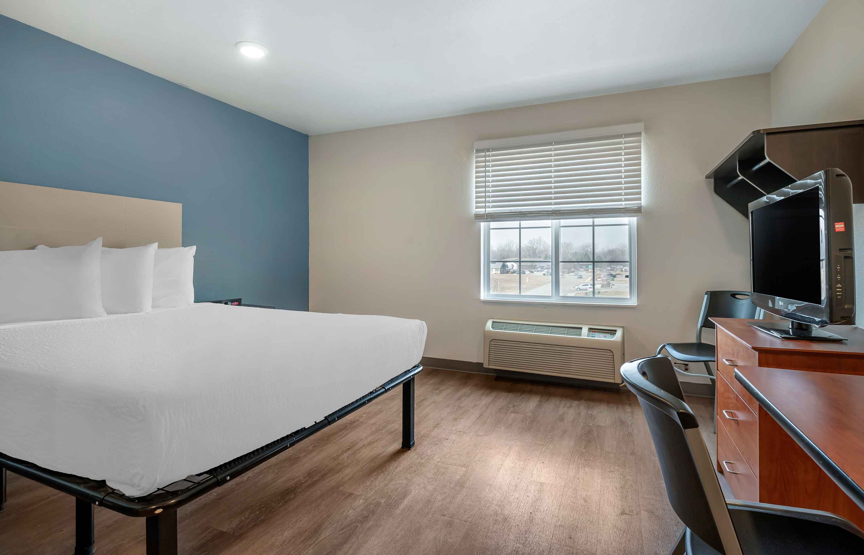 Studio Suite - 1 Queen Bed
