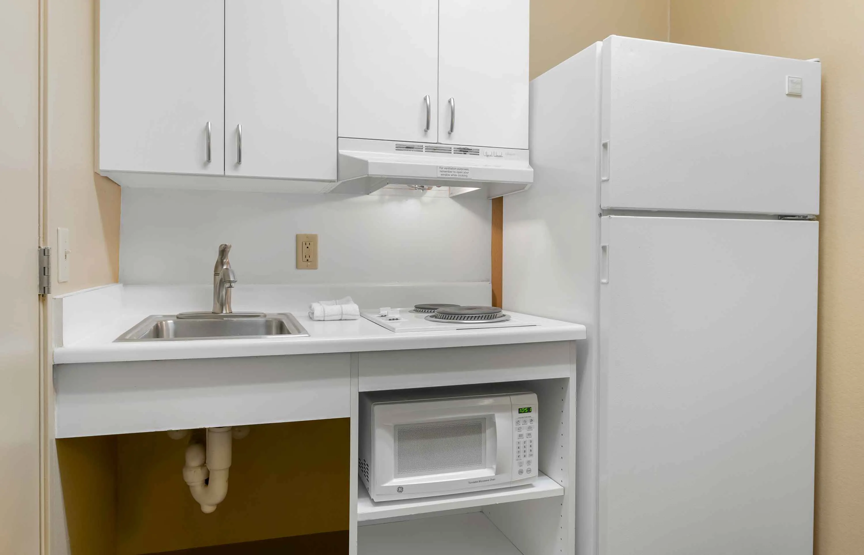 Studio Suite - 2 Full Beds