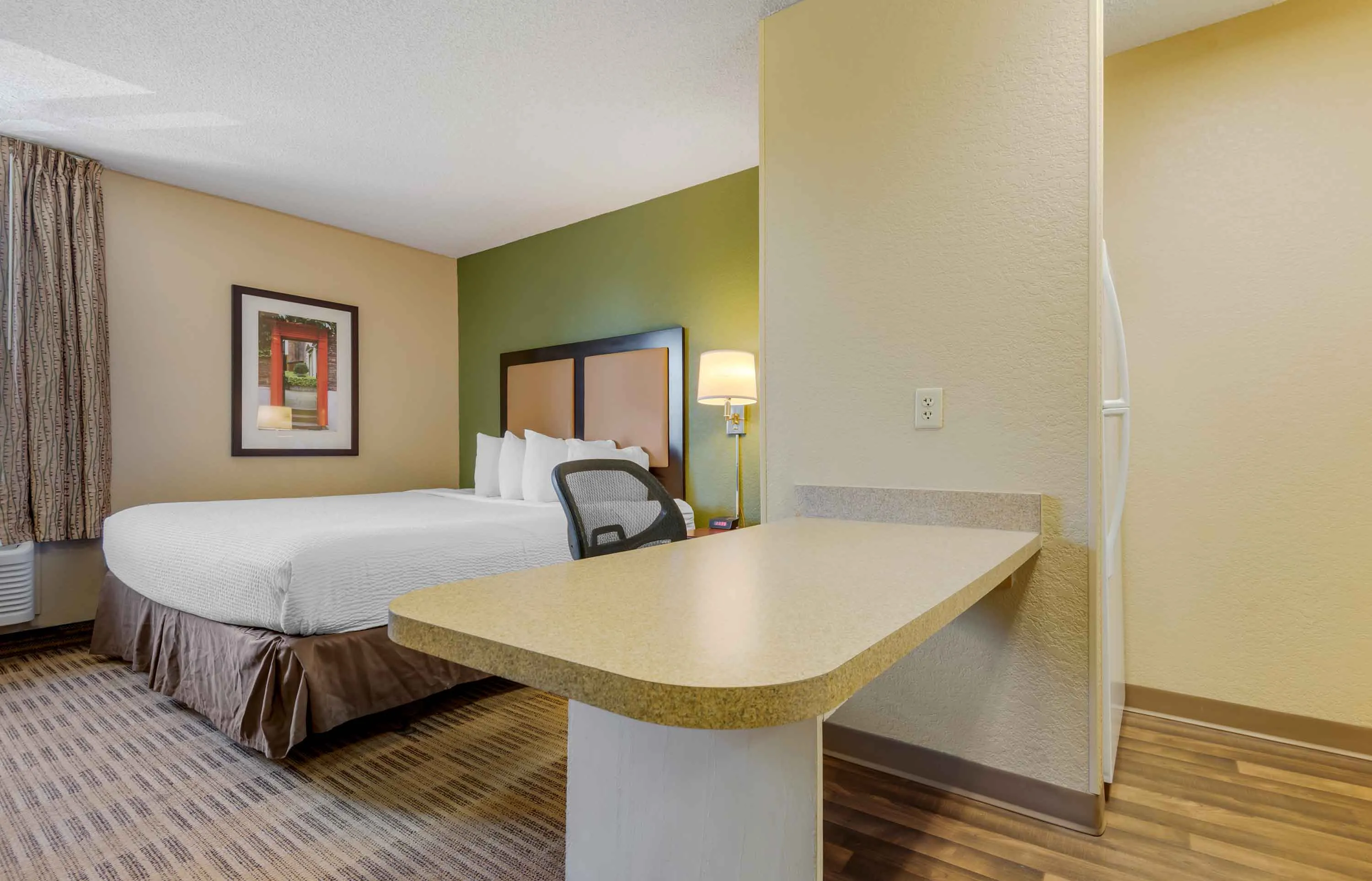 Studio Suite - 1 King Bed