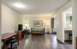 1 Bedroom Suite - 2 Queen Beds