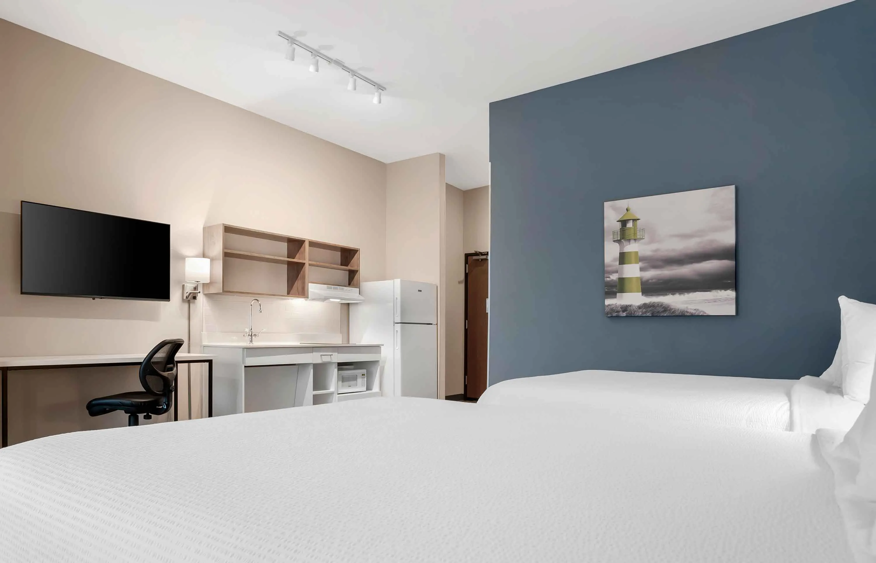 Studio Suite - 2 Queen Beds