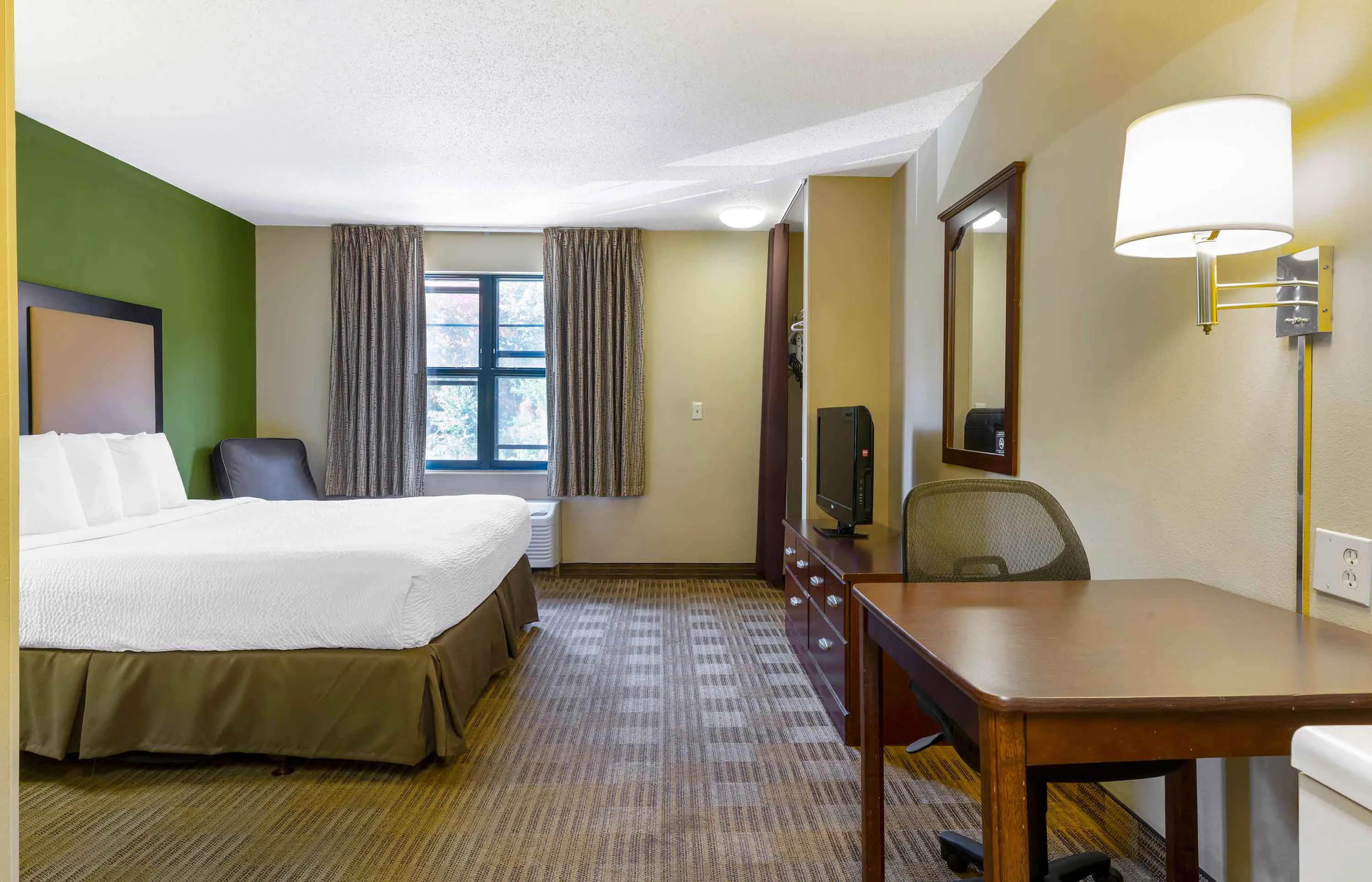Studio Suite - 1 King Bed
