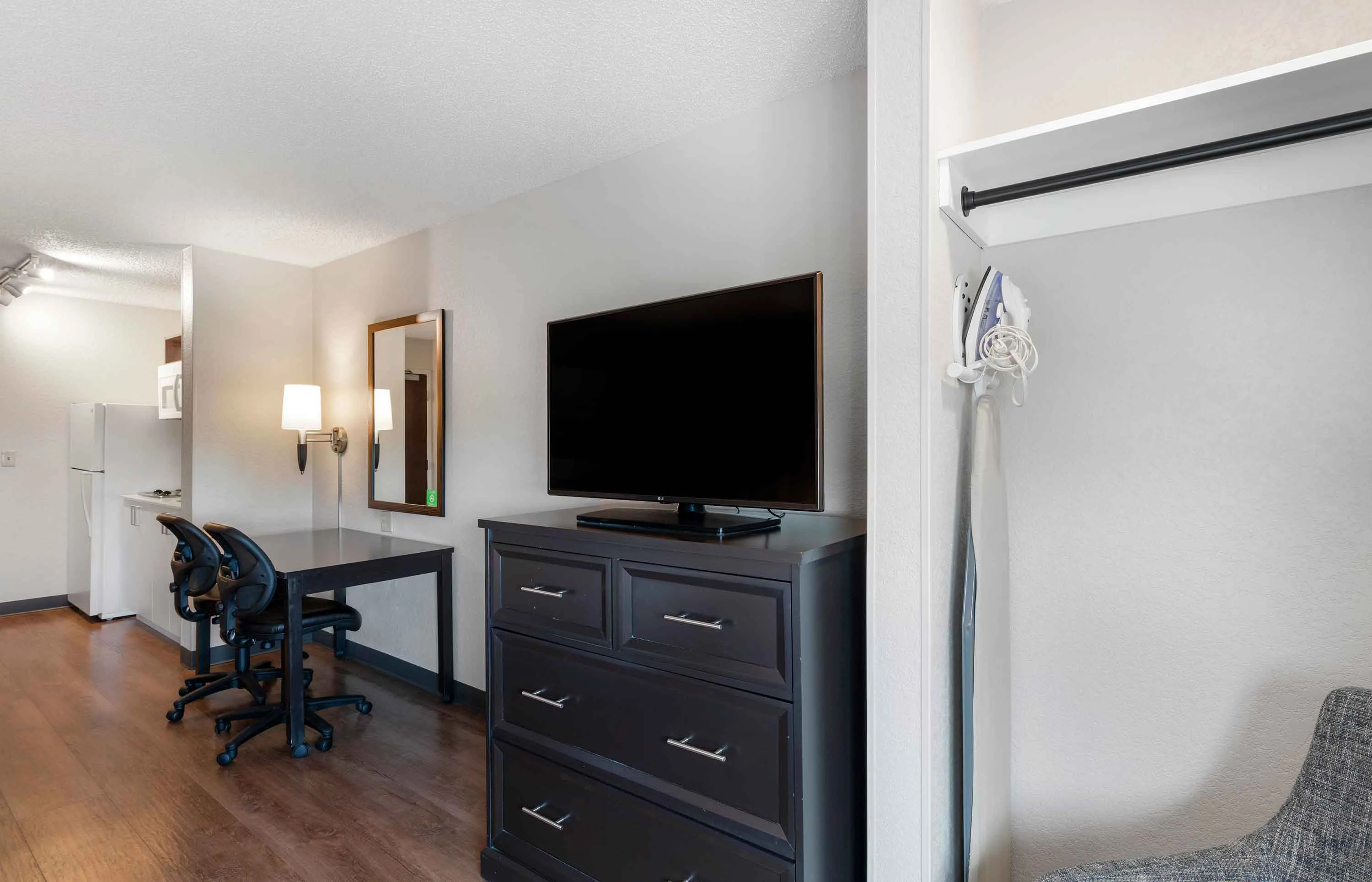 Superior Studio - 2 Full Beds