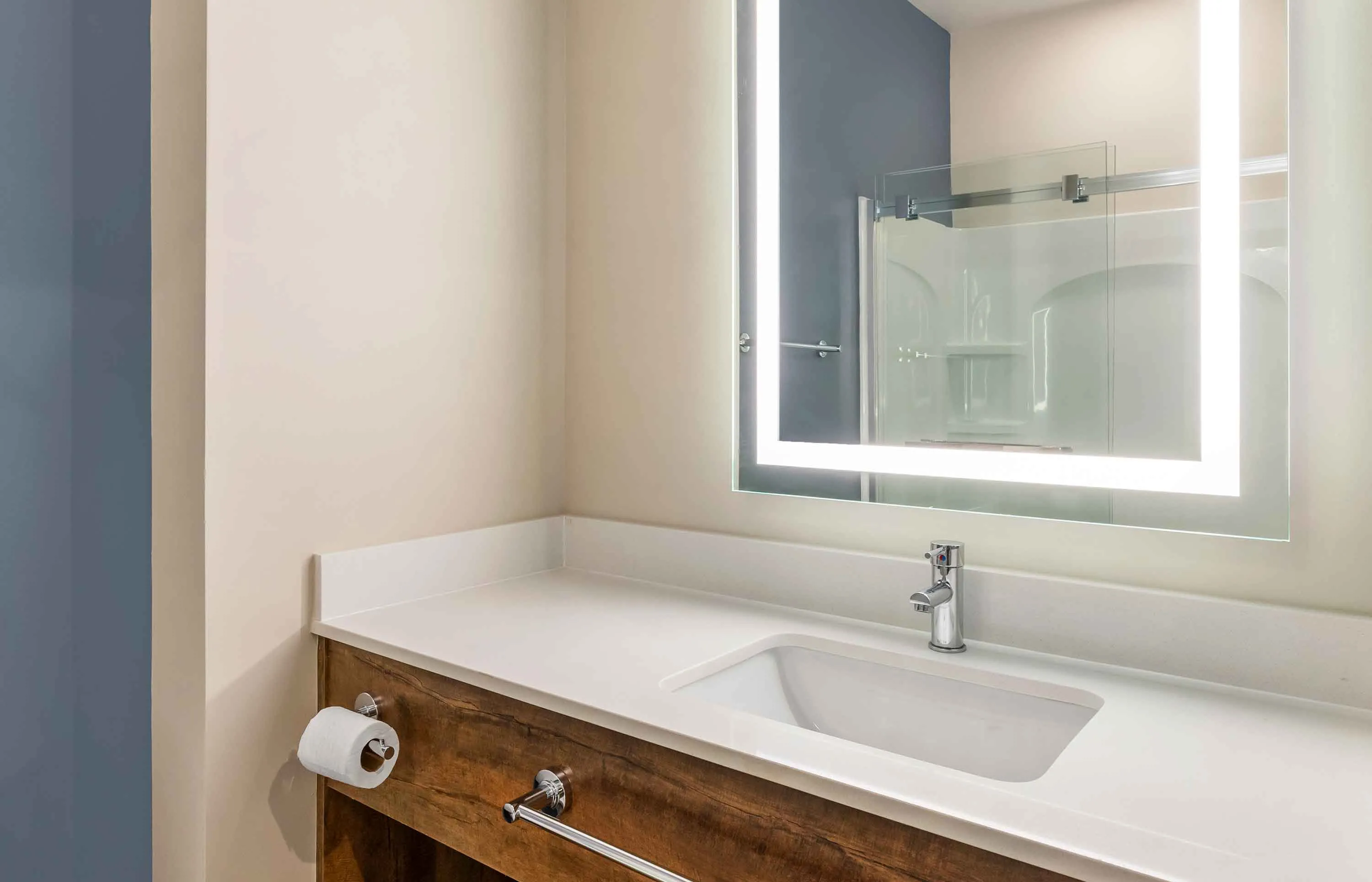 Studio Suite - 2 Queen Beds