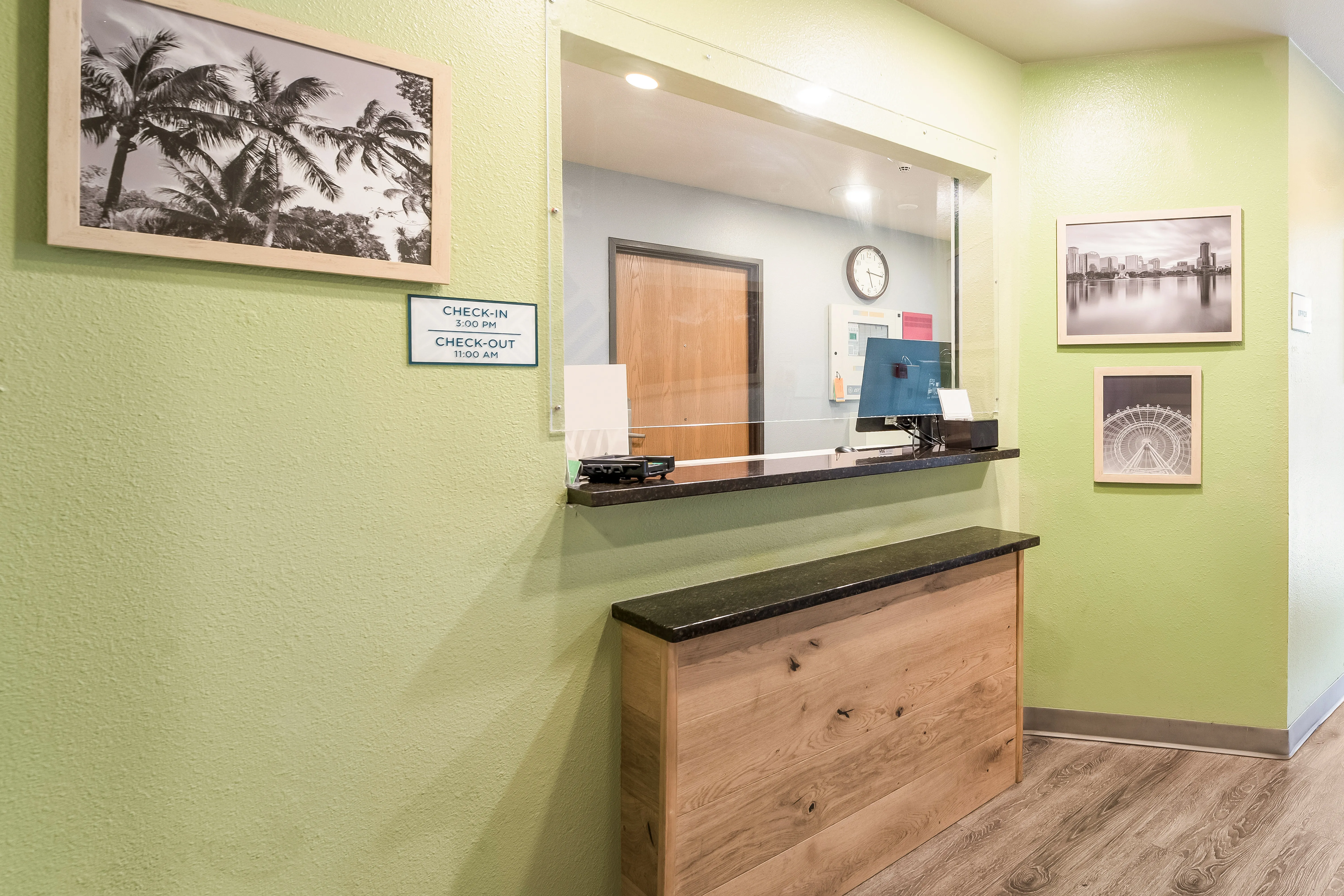 Lobby and Guest Check-in