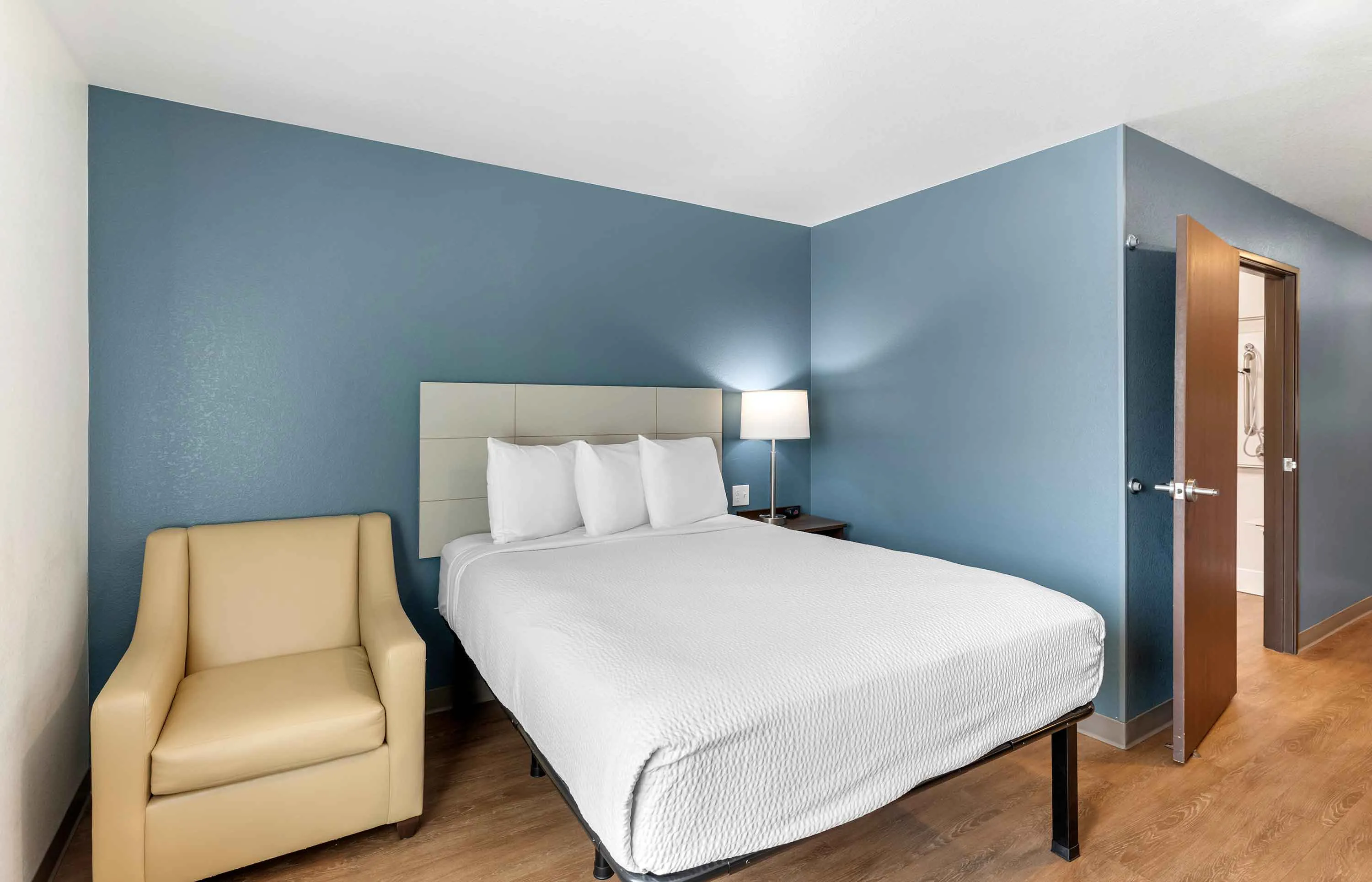 Studio Suite - 1 Queen Bed