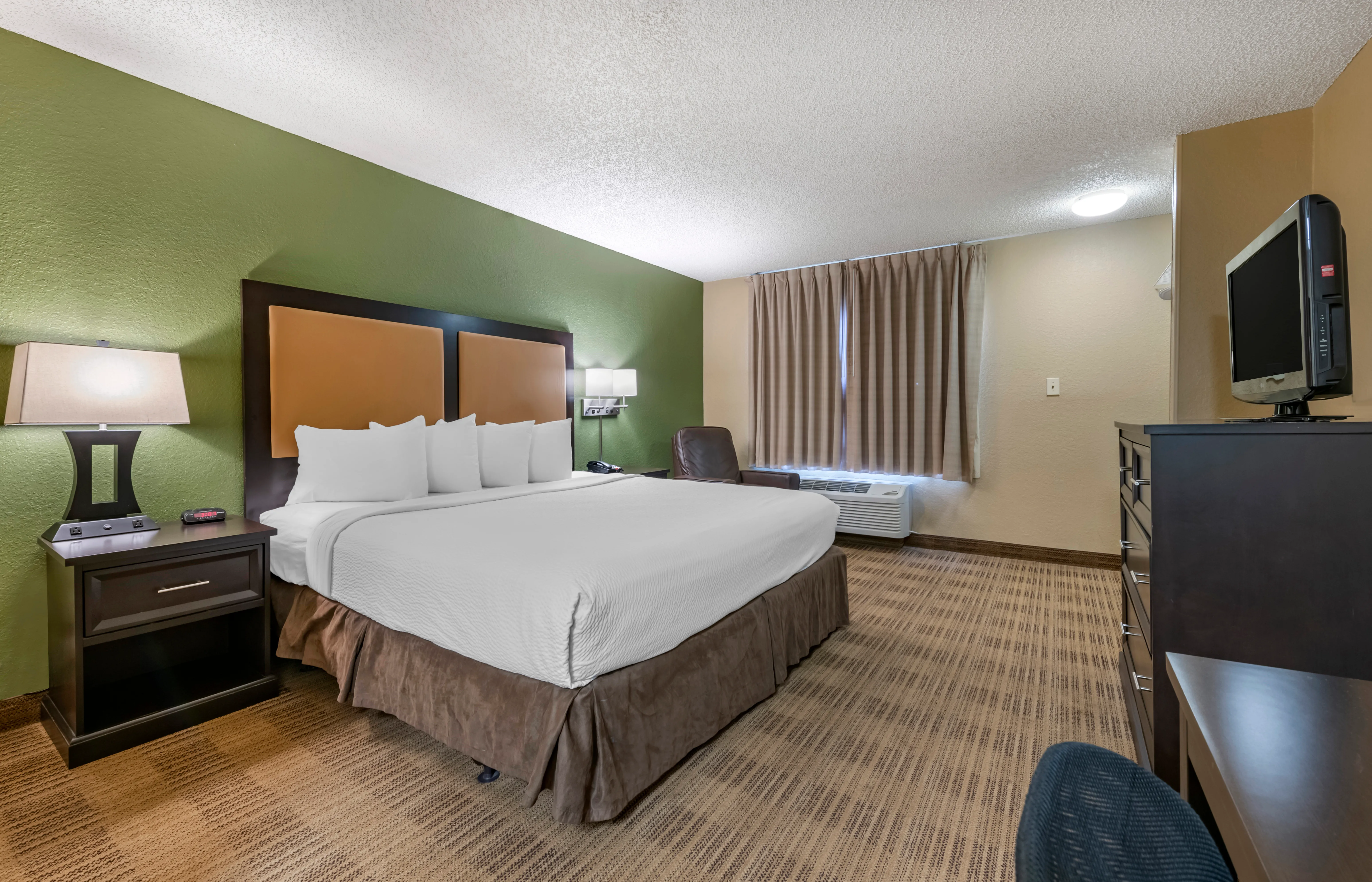Studio Suite - 1 King Bed