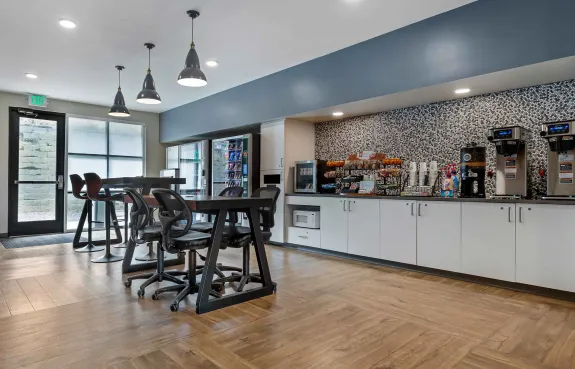 Free Grab-and-Go Breakfast