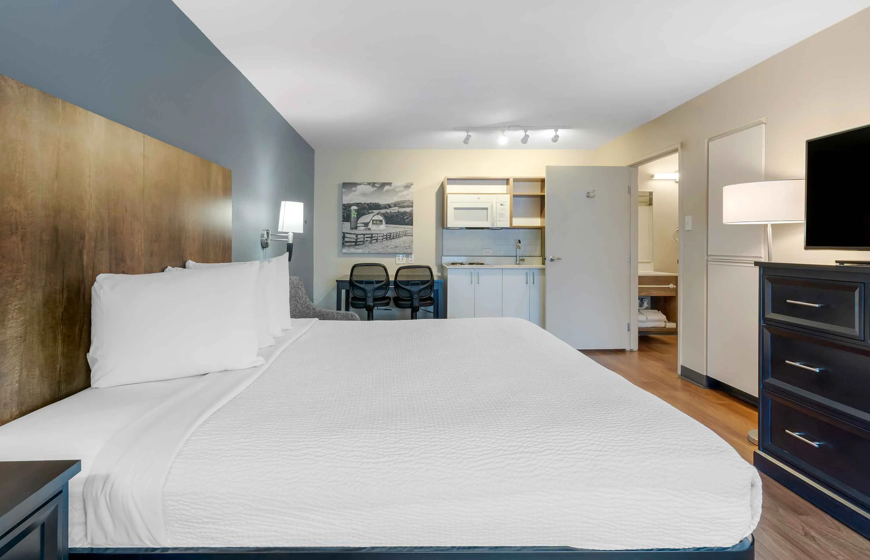 Studio Suite - 1 King Bed