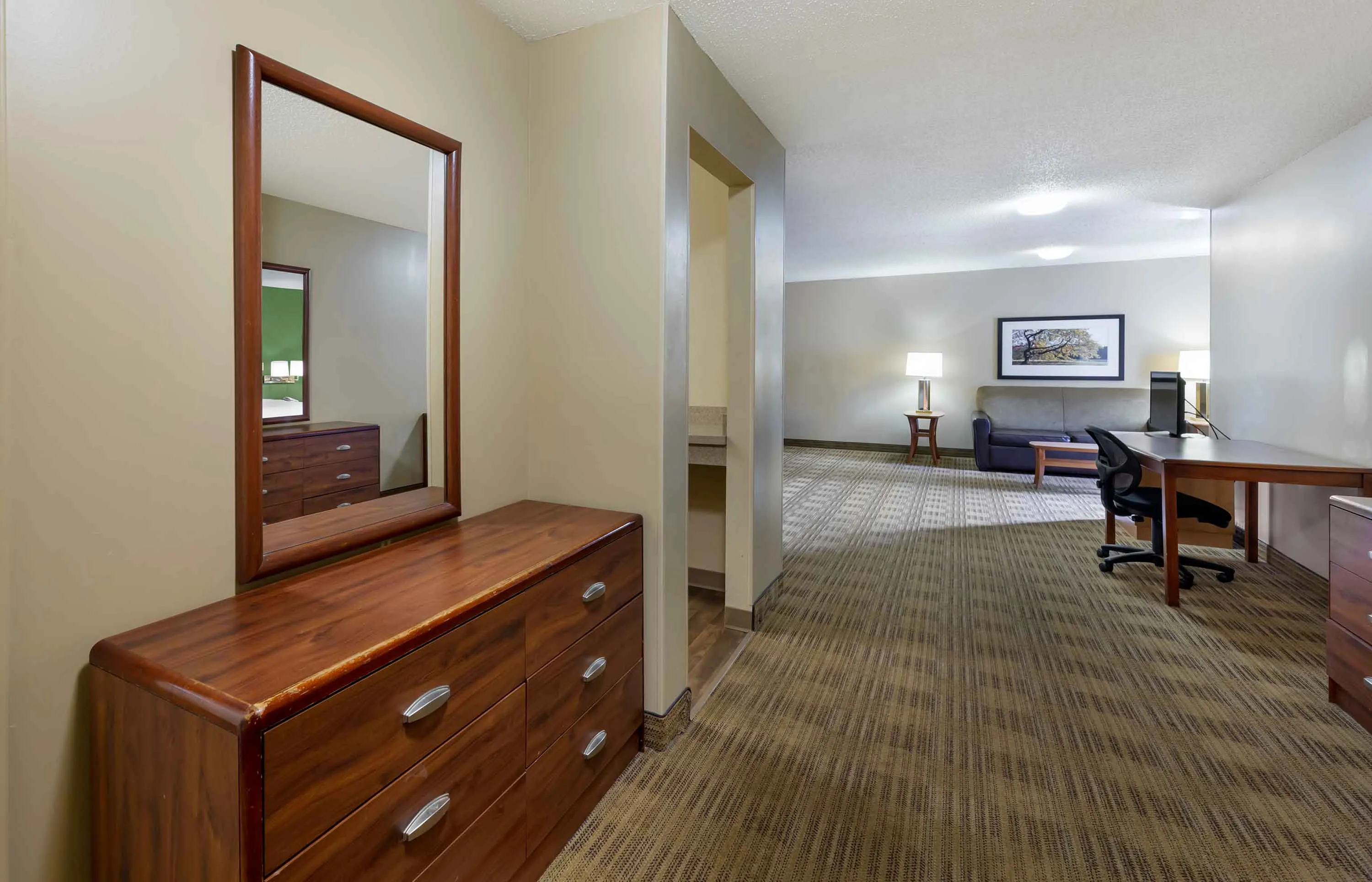 Deluxe Studio - 2 Queen Beds