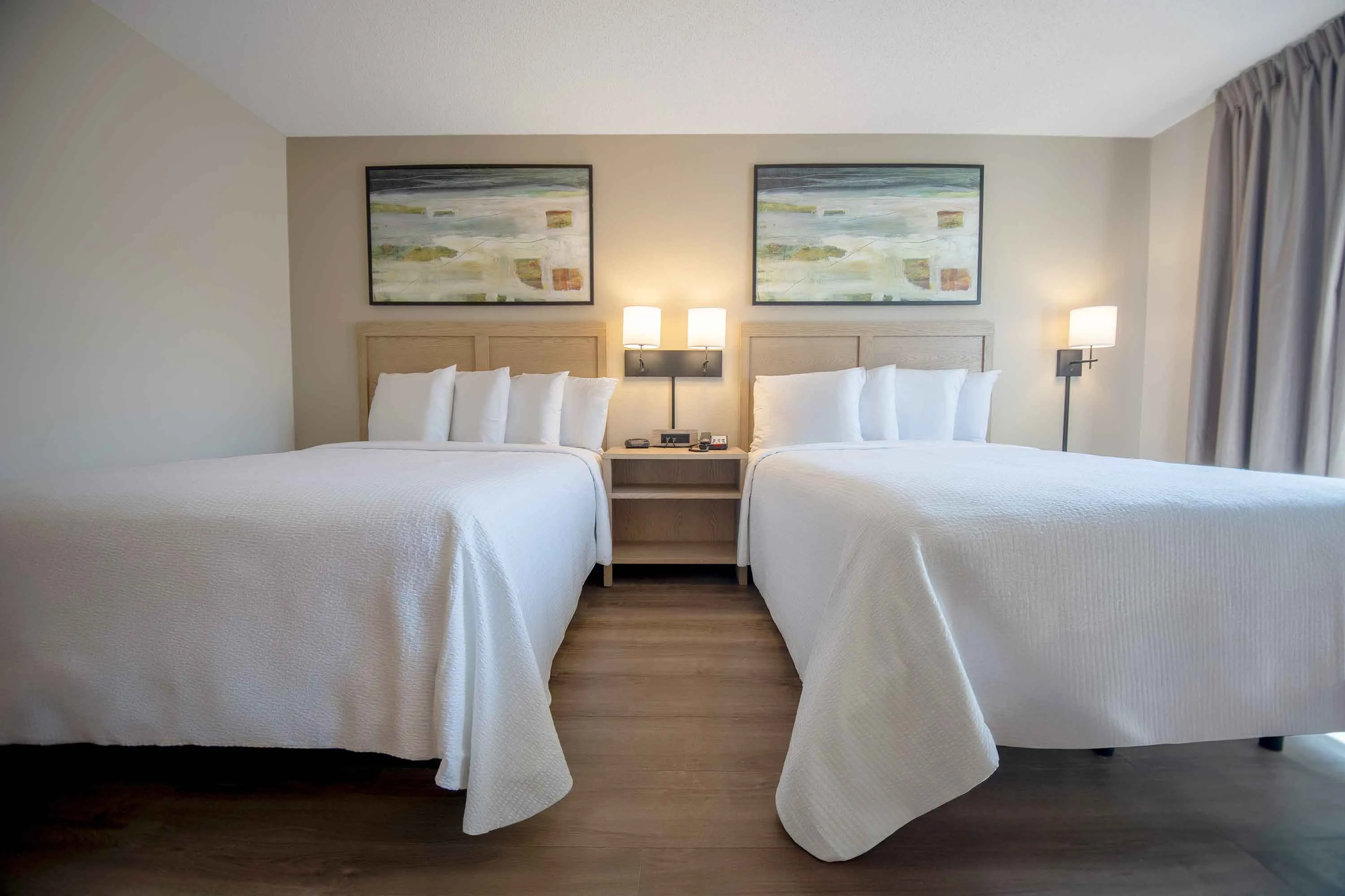 1 Bedroom Suite - 2 Queen Beds