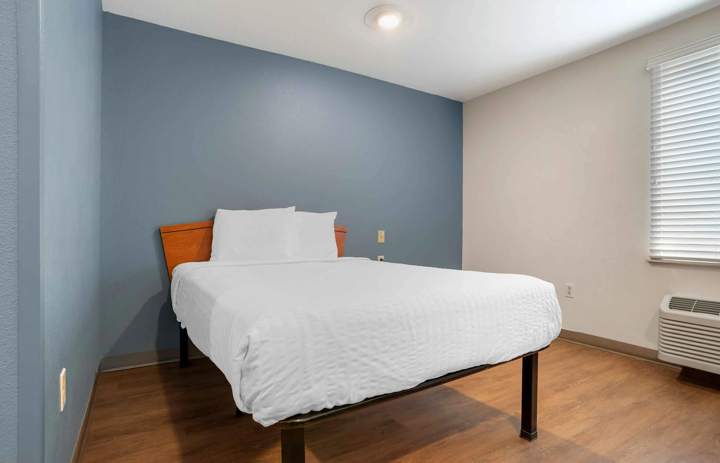 Studio Suite - 1 Full Bed
