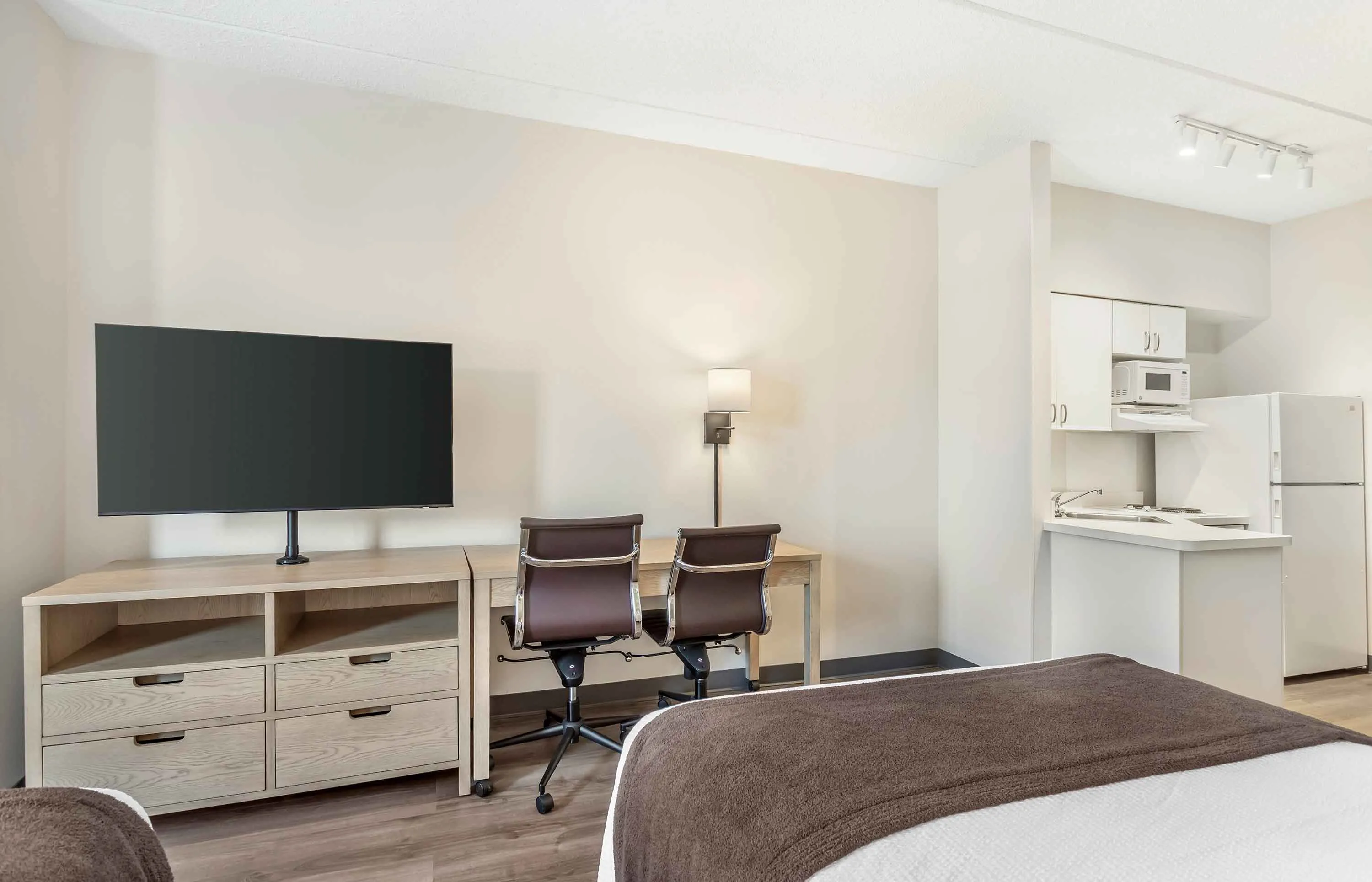 Studio Suite - 2 Queen Beds