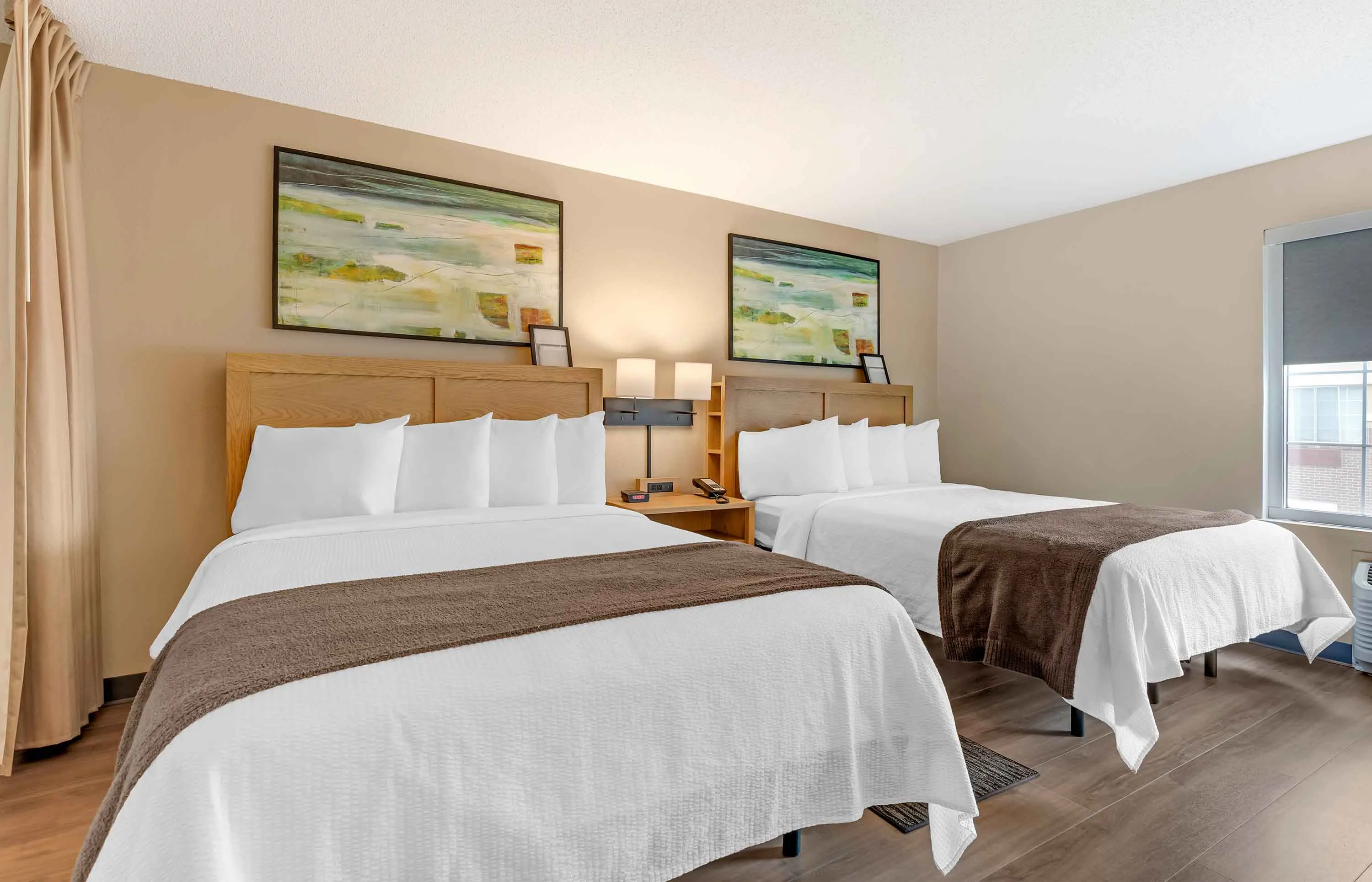 Studio Suite - 2 Queen Beds