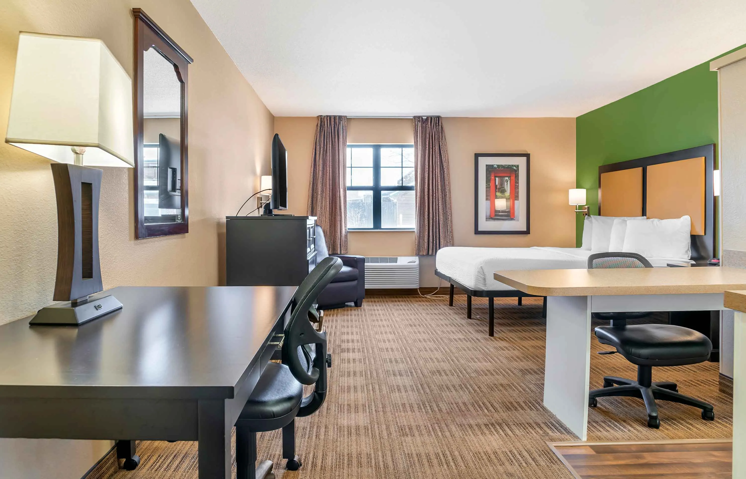 Studio Suite - 1 King Bed