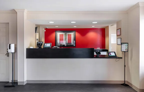 Lobby and Guest Check-in