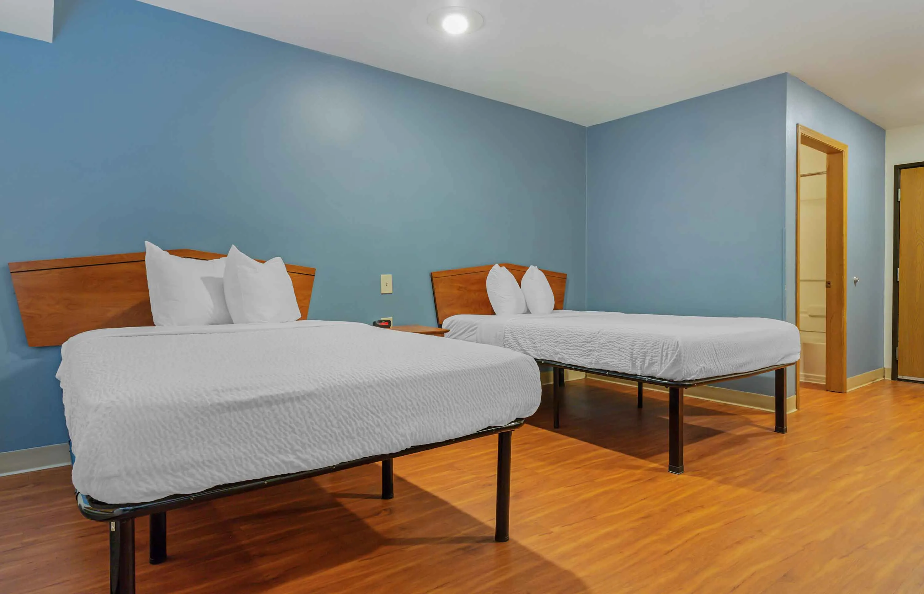 Studio Suite - 2 Full Beds