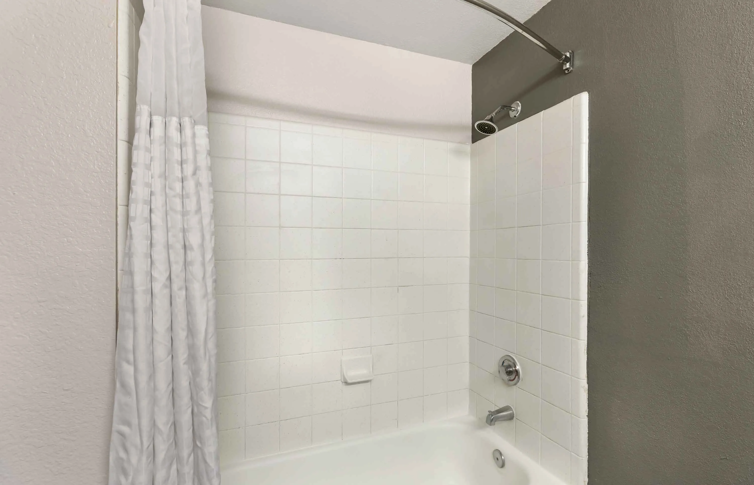 Studio Suite - 2 Queen Beds