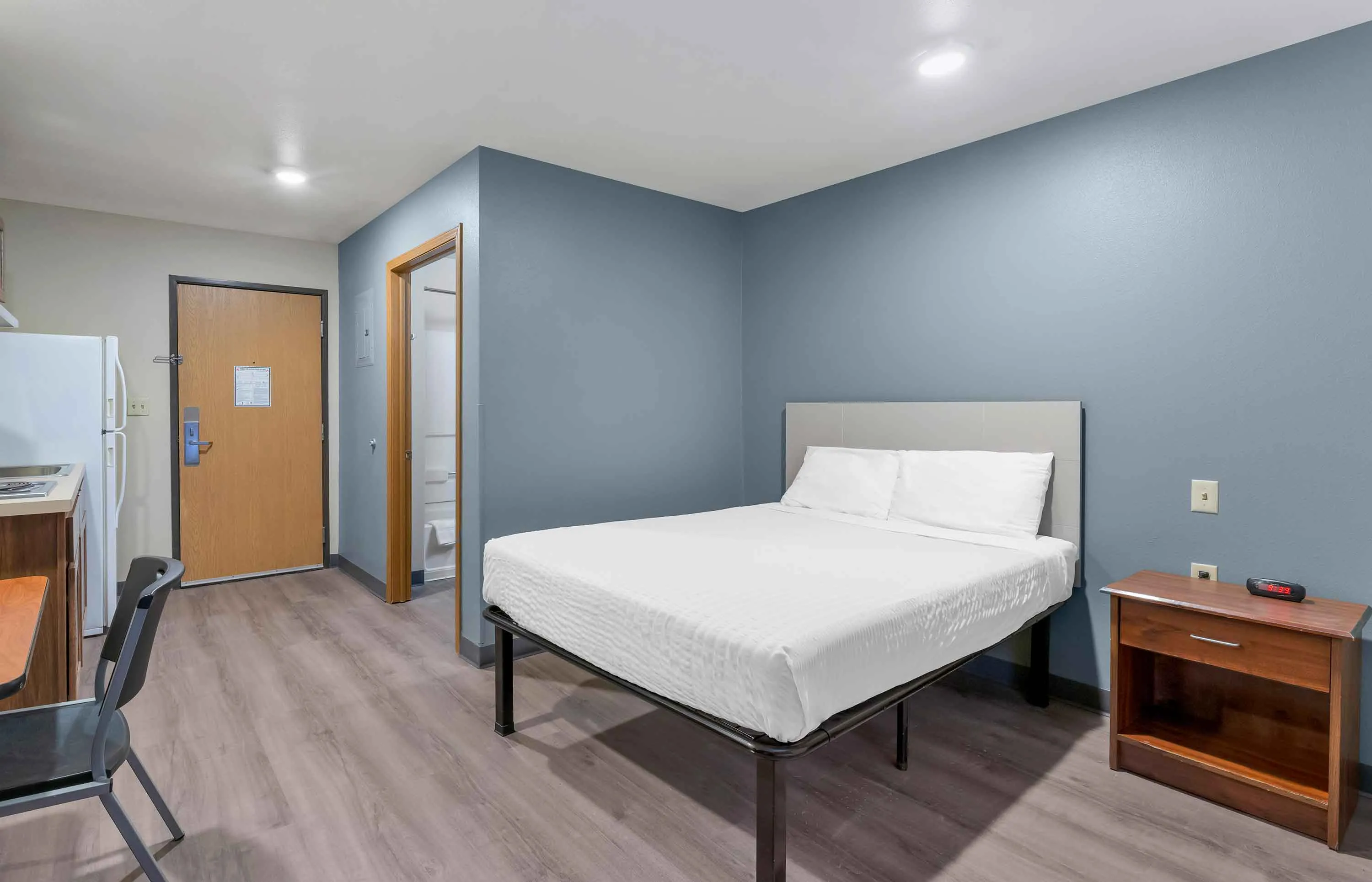 Studio Suite - 1 Full Bed
