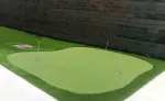 Outdoor putting green