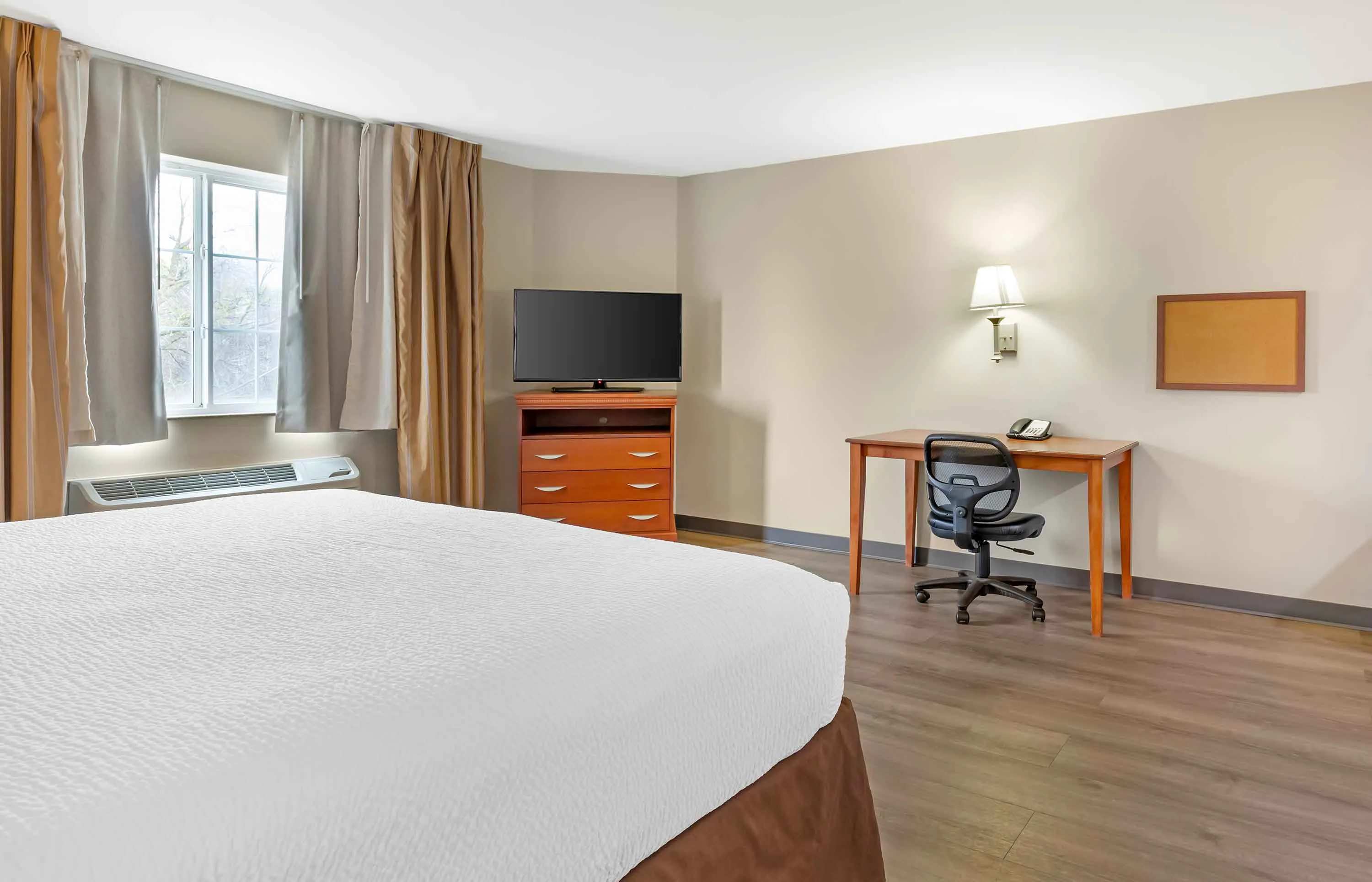 Studio Suite - 1 King Bed