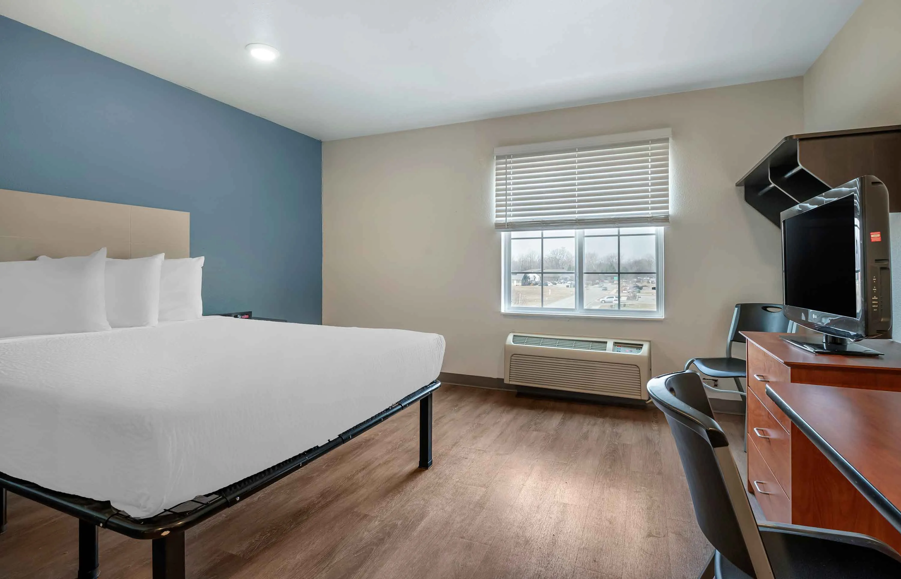 Studio Suite - 1 Queen Bed