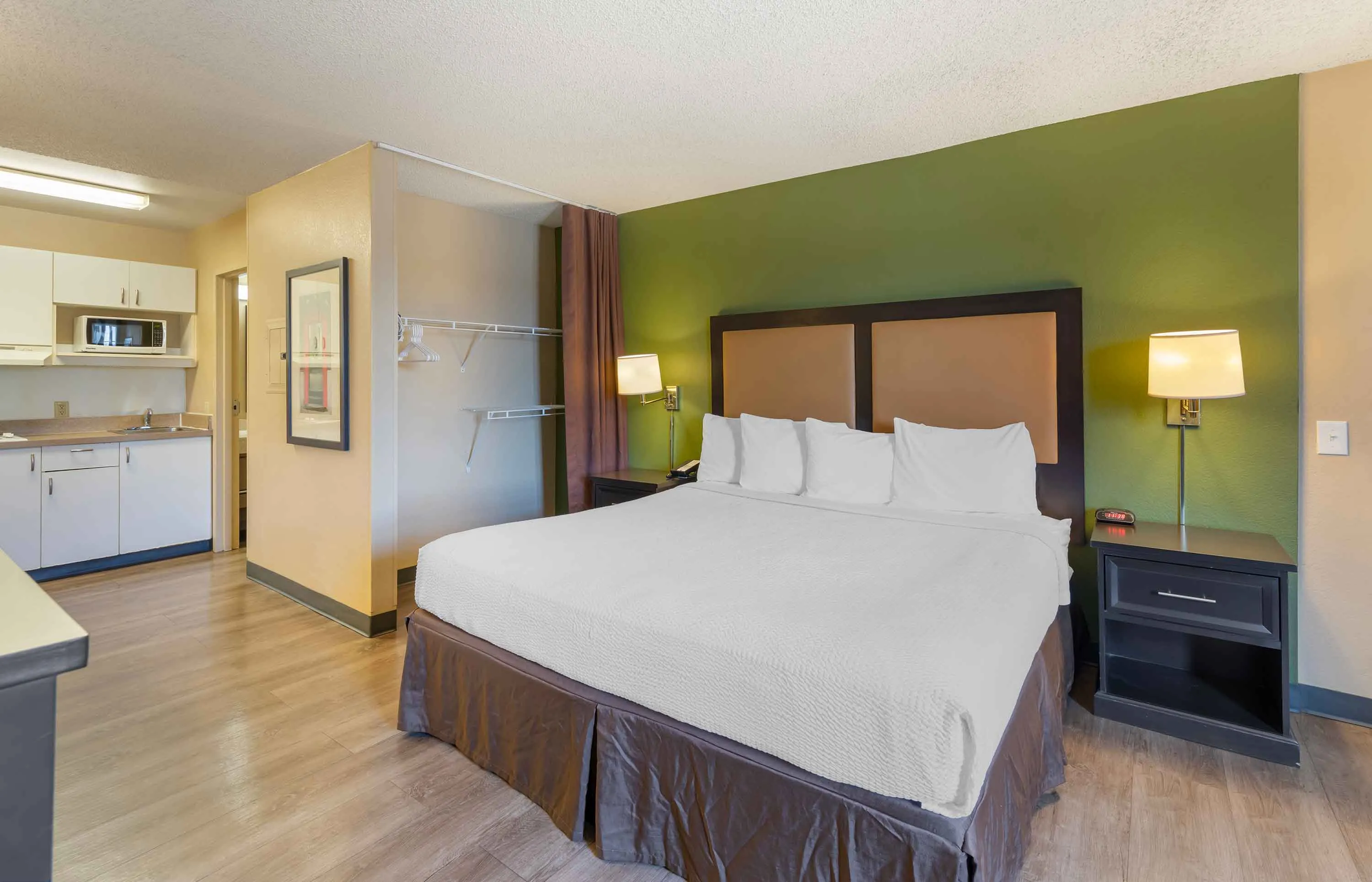 Studio Suite - 1 King Bed
