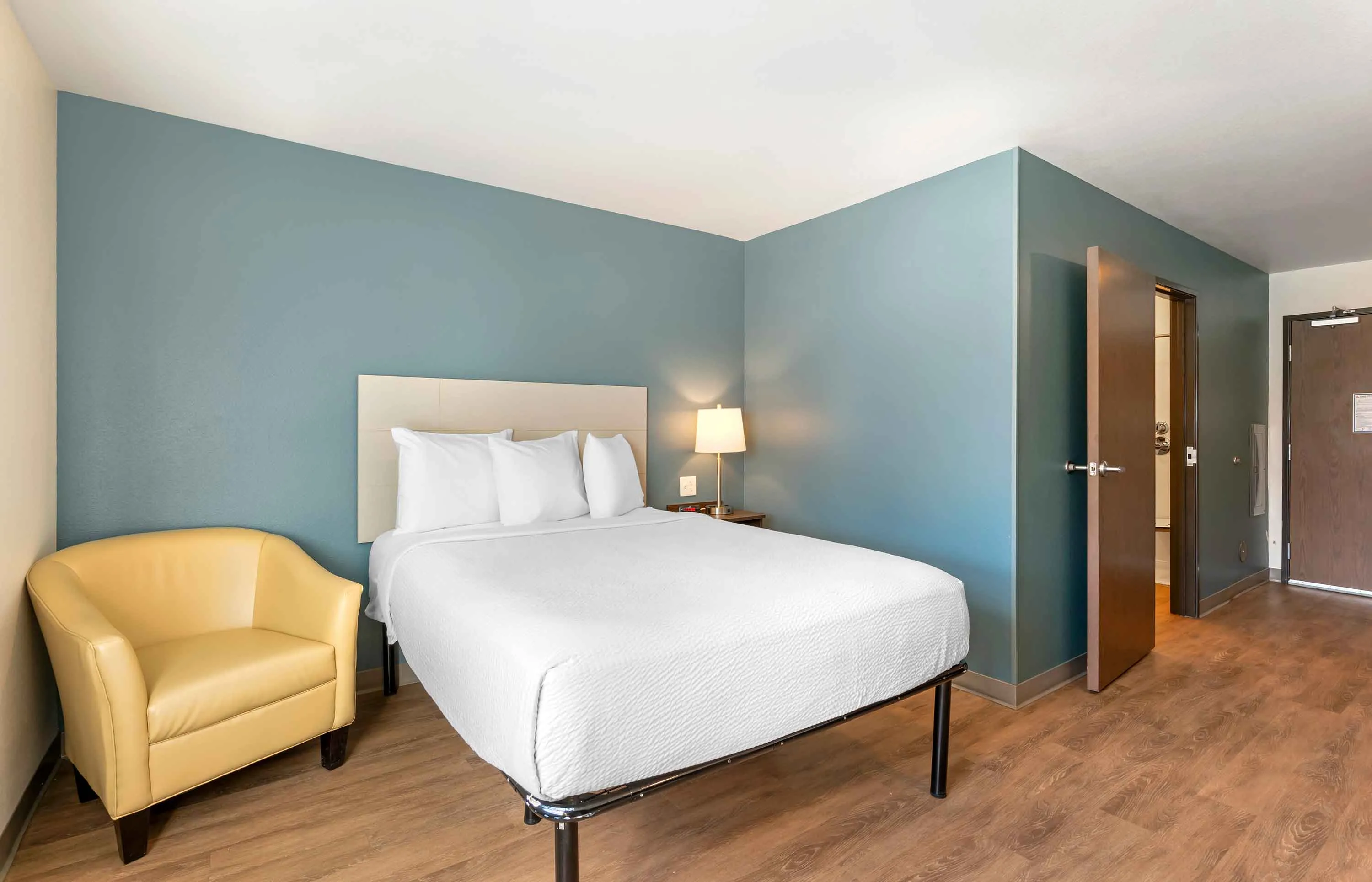 Studio Suite - 1 Queen Bed