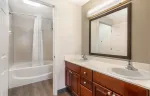 Executive Suite - 1 King Bed