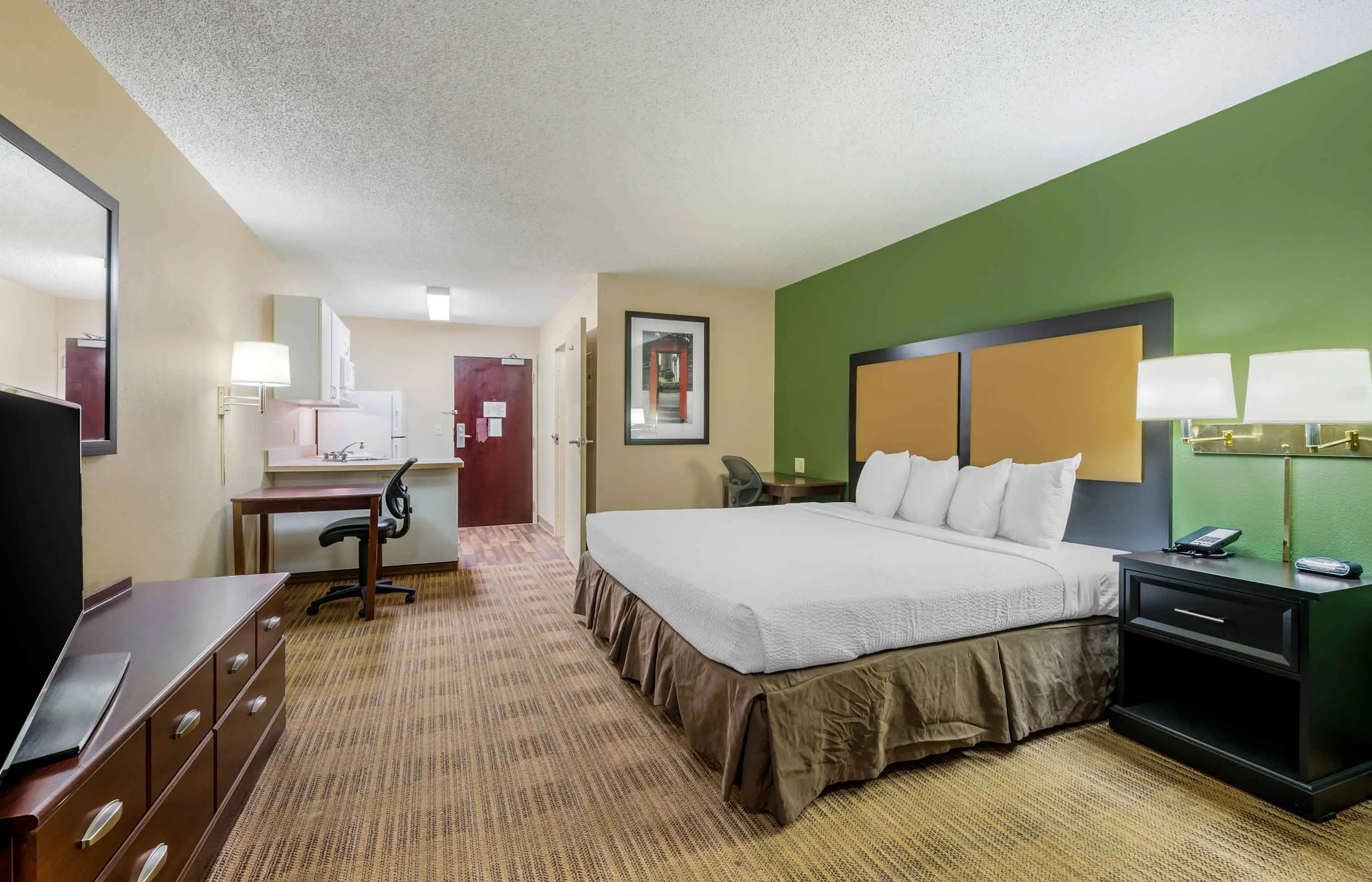 Studio Suite - 1 King Bed