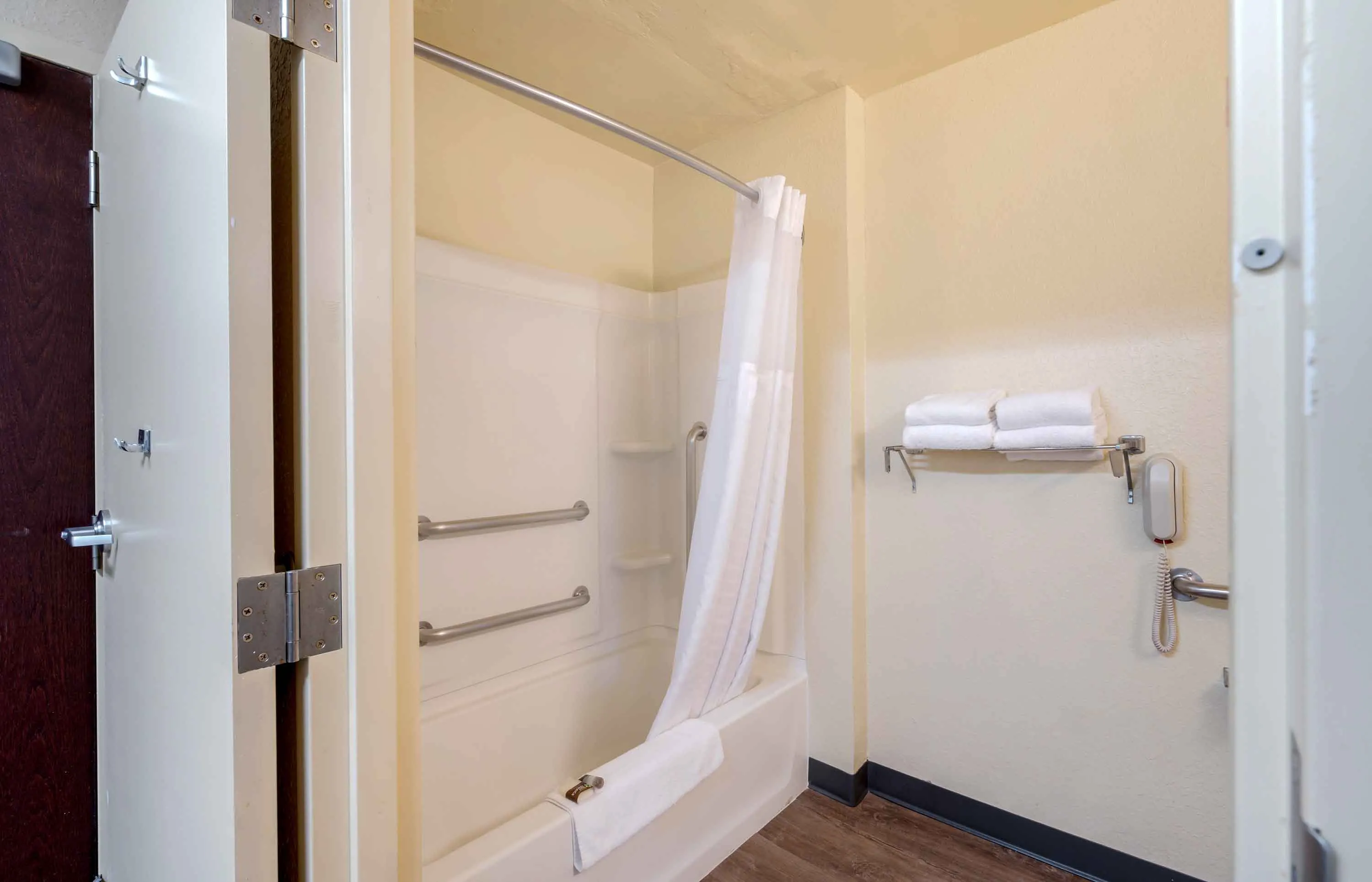 Studio Suite - 1 Queen Bed
