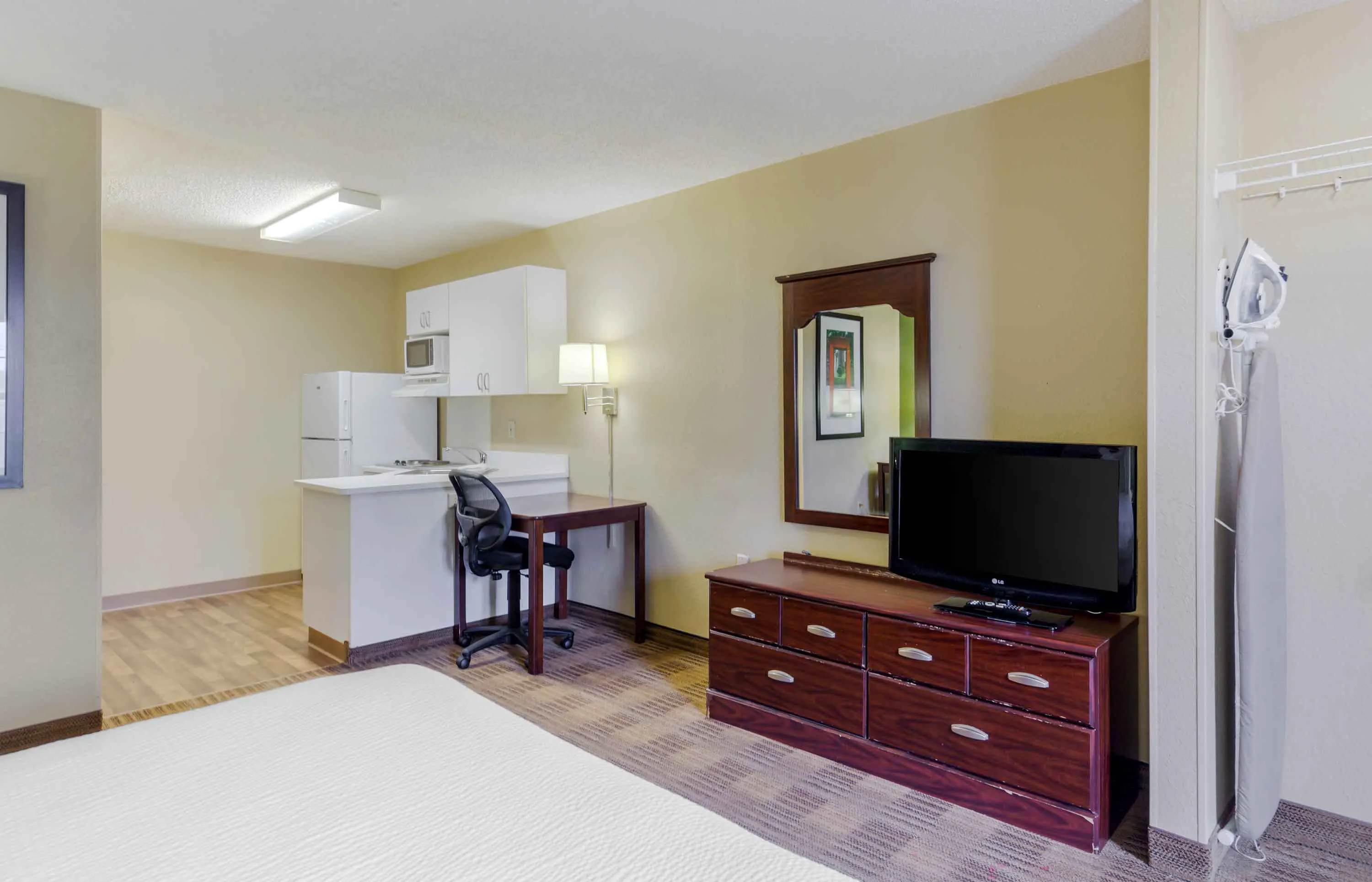 Studio Suite - 1 King Bed