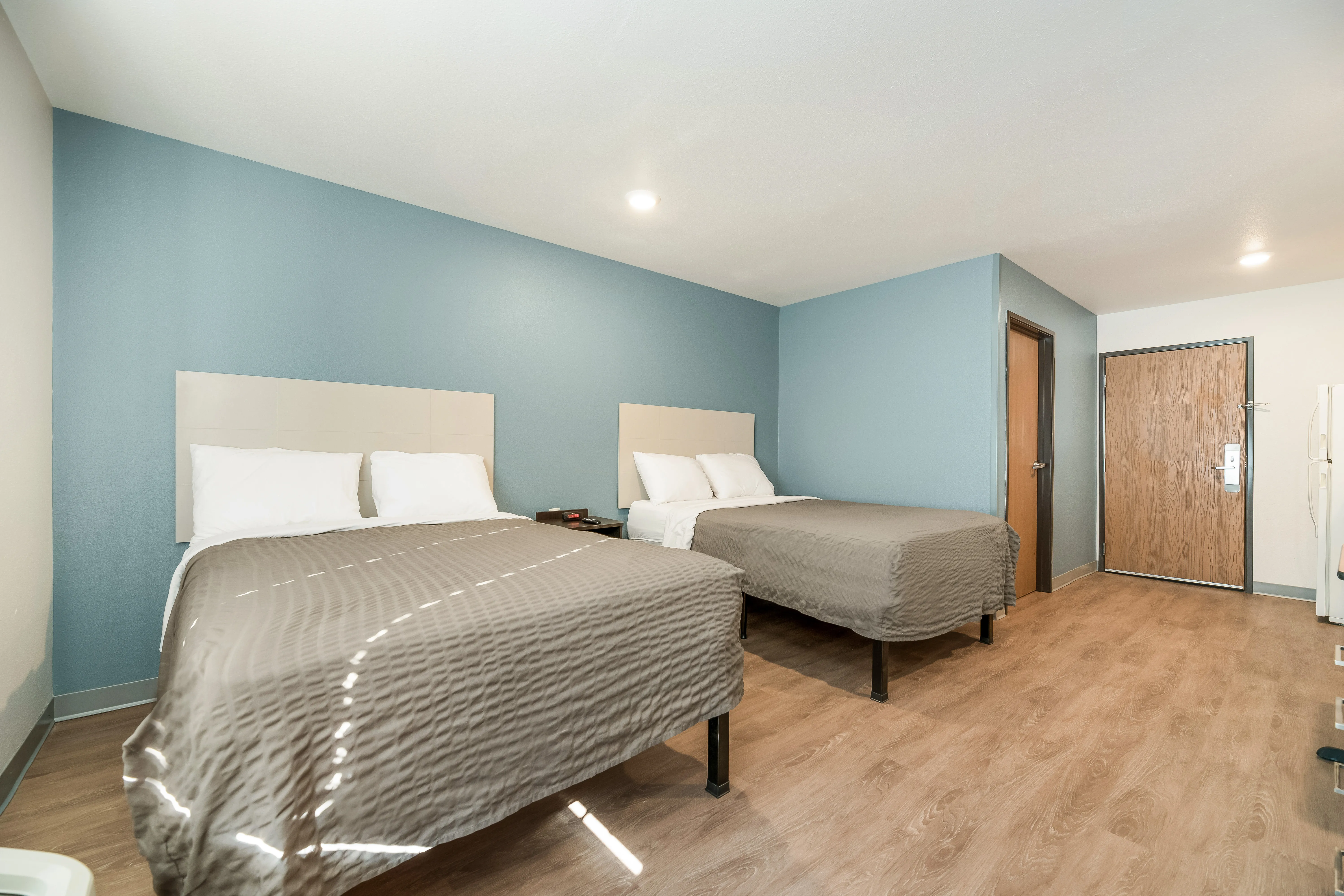 Studio Suite - 2 Full Beds