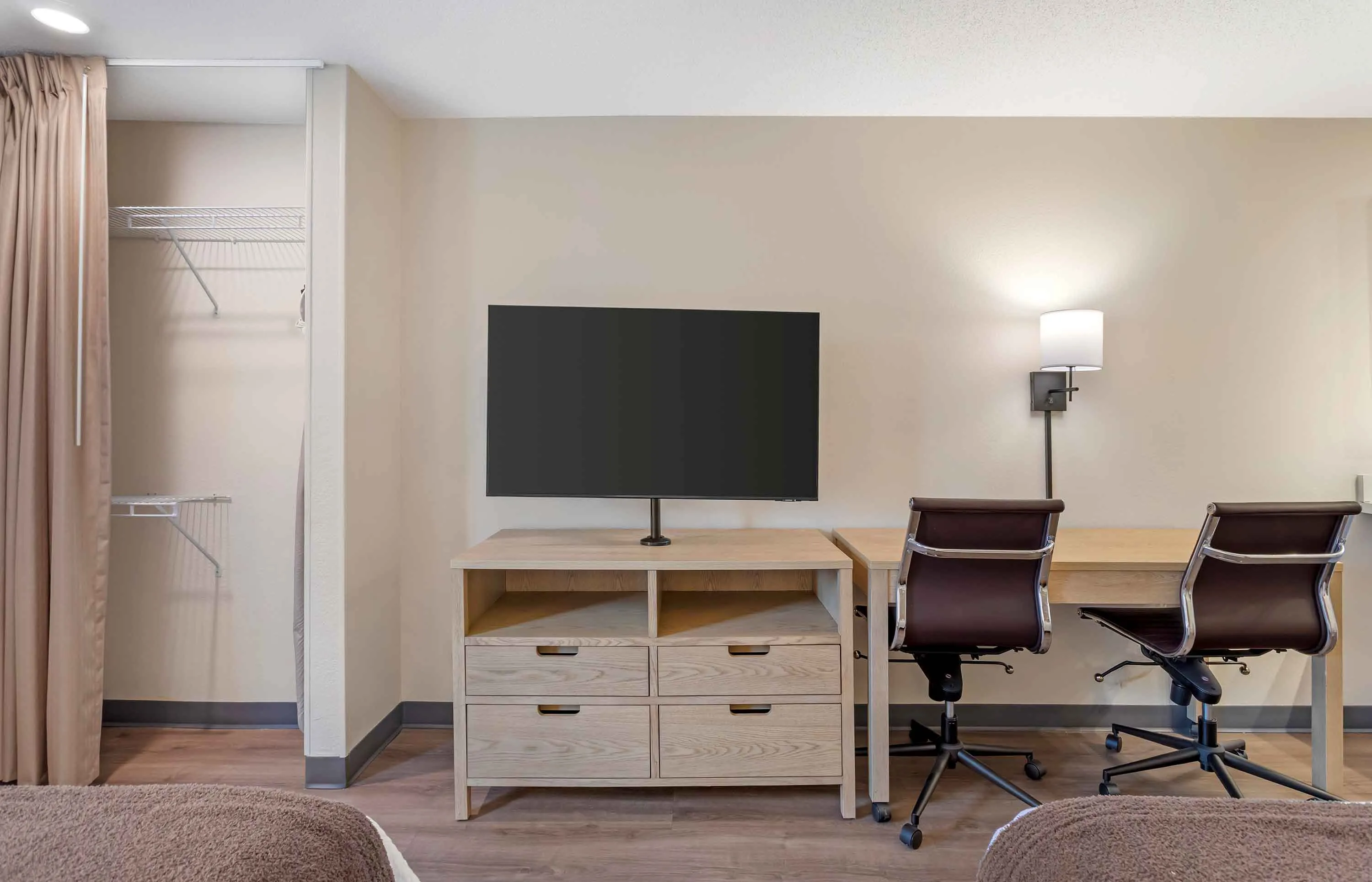Studio Suite - 2 Queen Beds