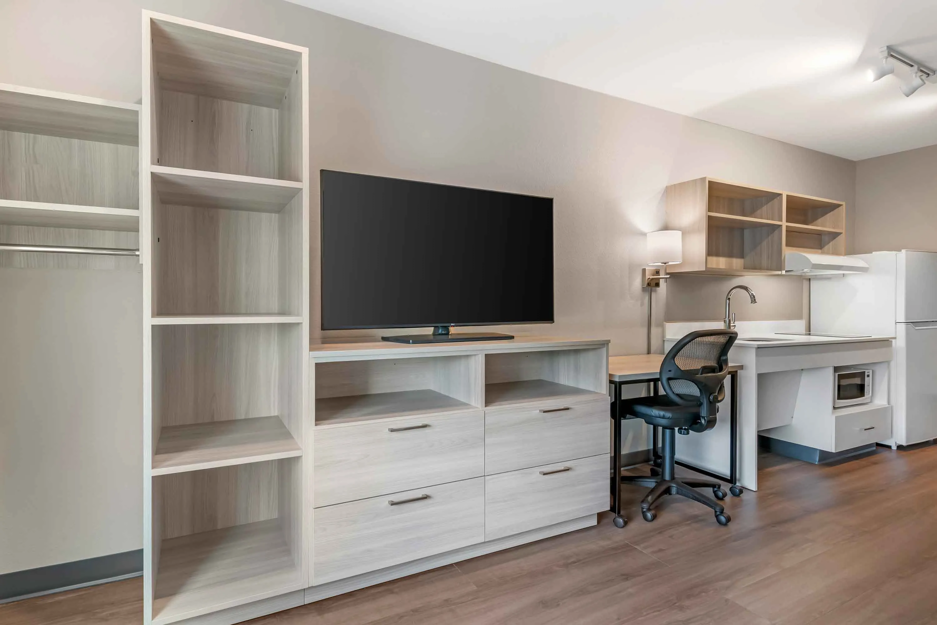 Studio Suite - 2 Queen Beds