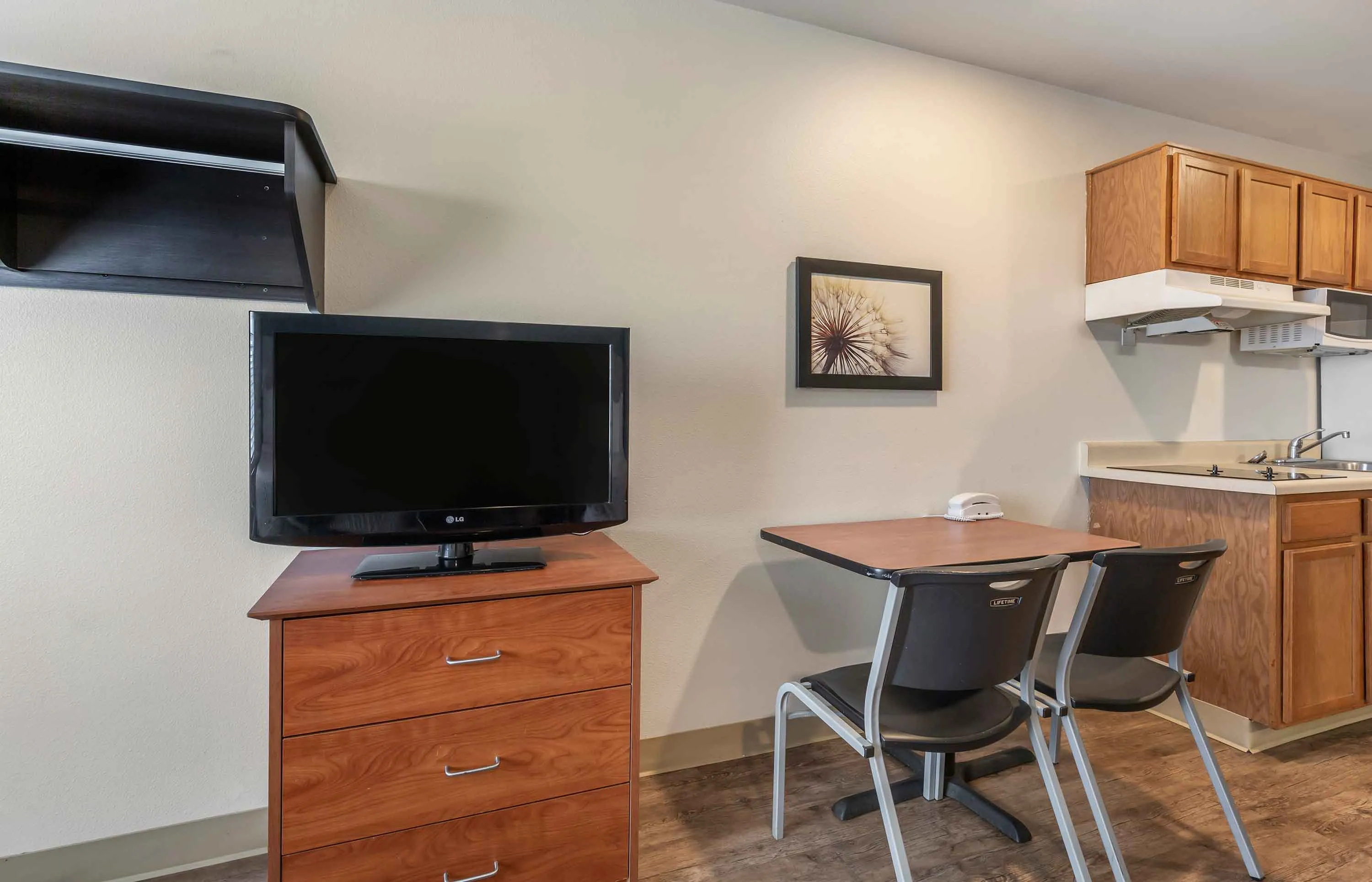 Studio Suite - 2 Full Beds