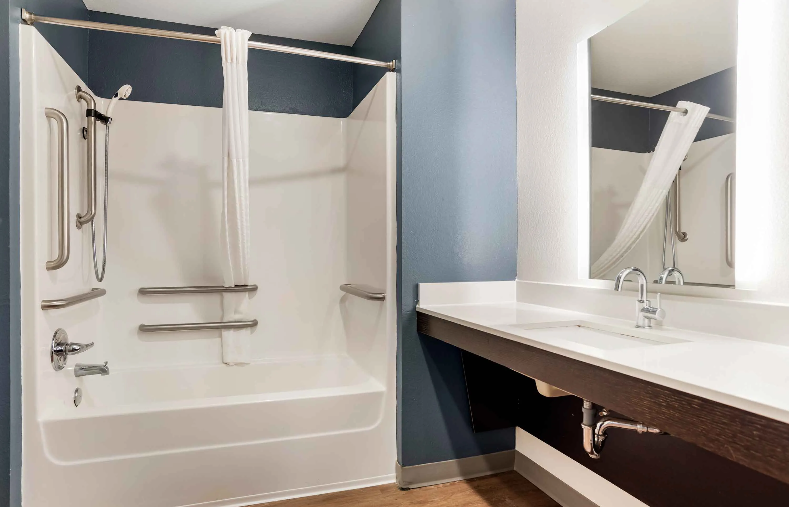 Studio Suite - 2 Queen Beds