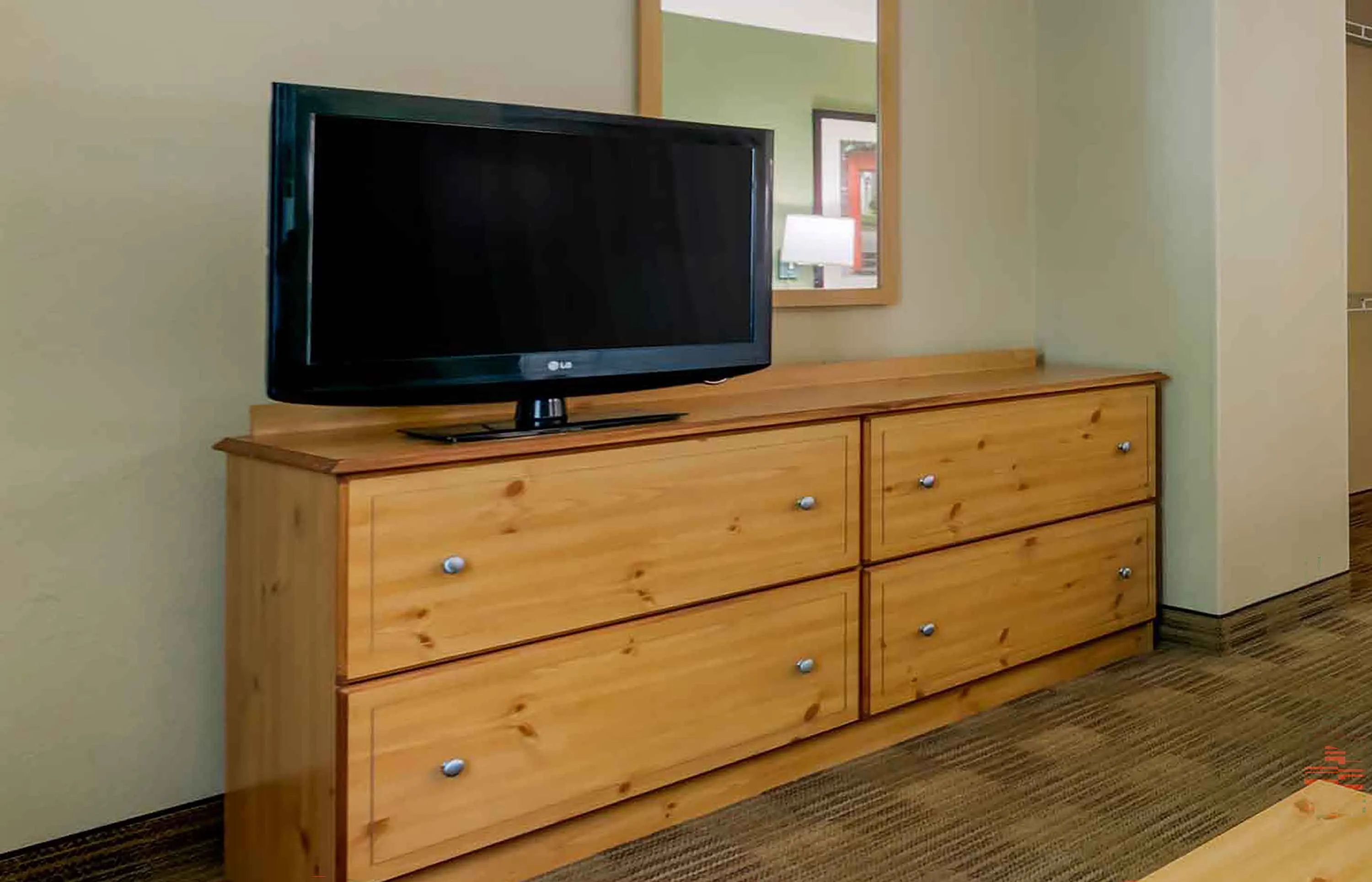 Studio Suite - 2 Full Beds