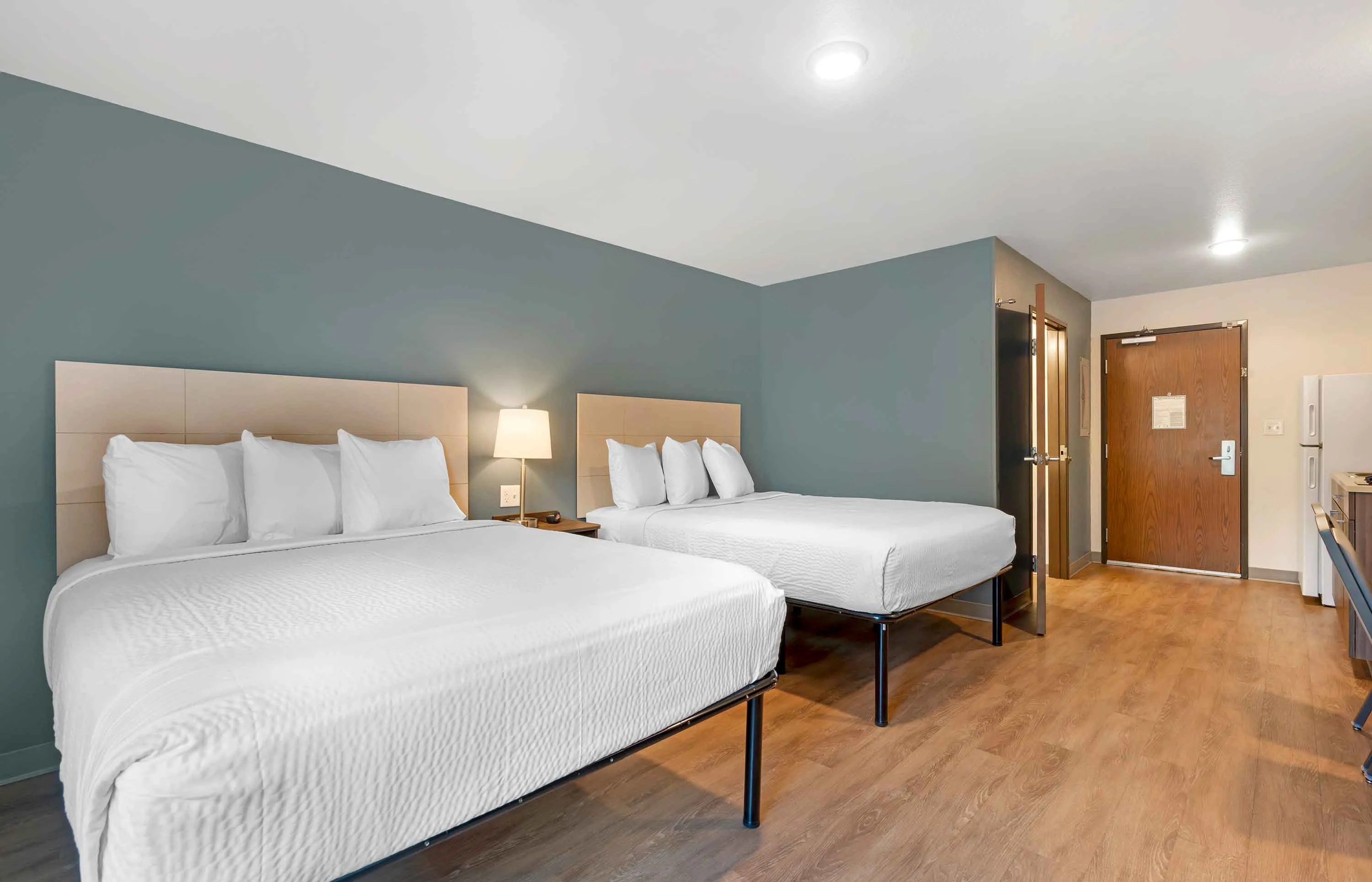 Studio Suite - 2 Queen Beds