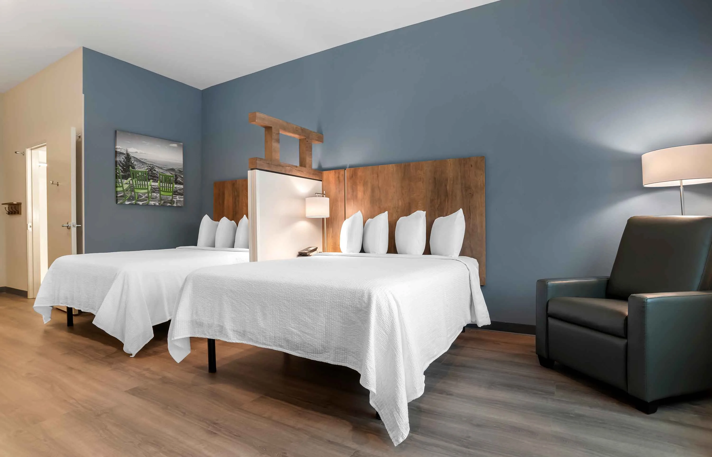 Superior Studio - 2 Full Beds