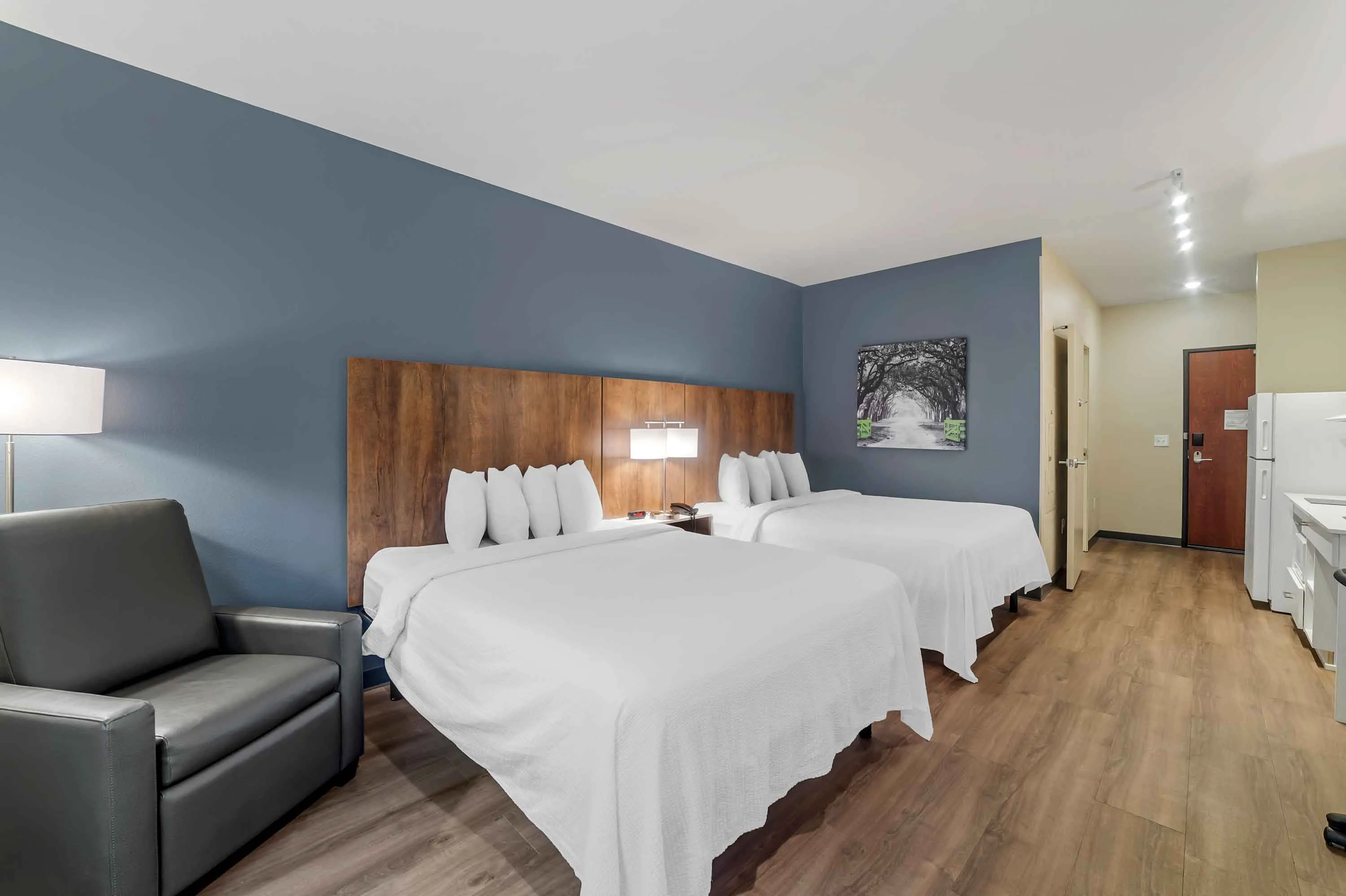 Studio Suite - 2 Queen Beds